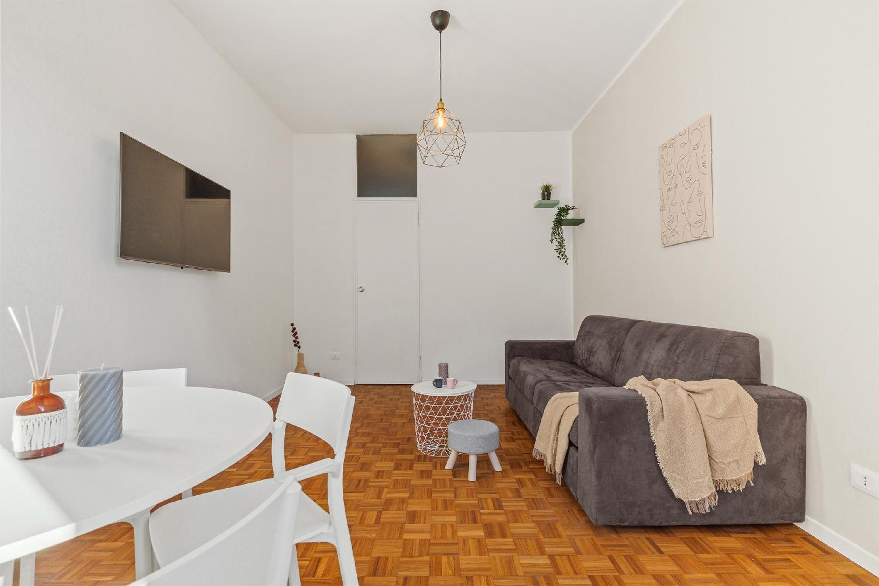 Urban Chic Retreat [Milan Central Station - Loreto]