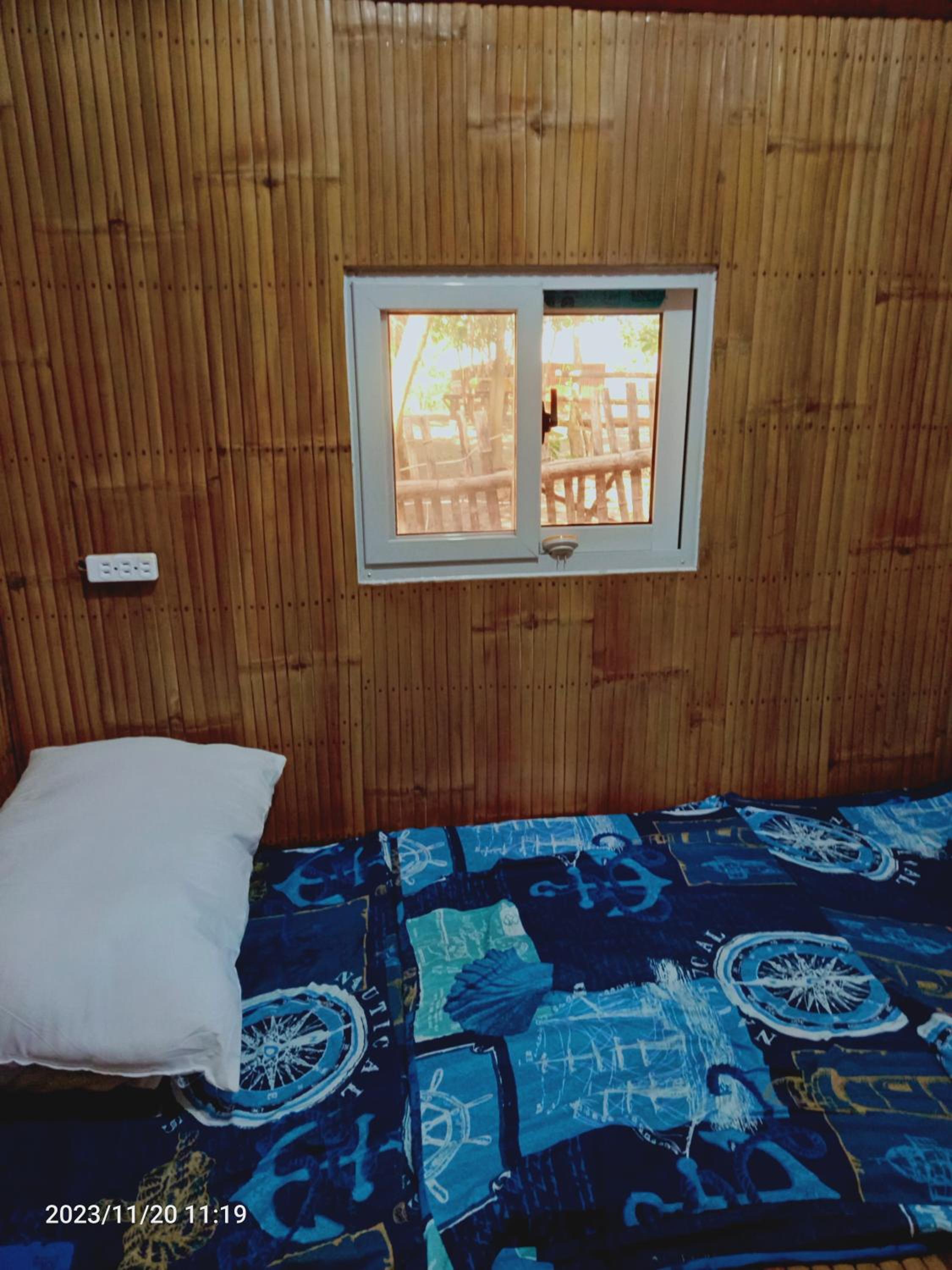 SECLUDED GLAMPING YOGA SAMADHI fan 2 kubos 8 pax view 4