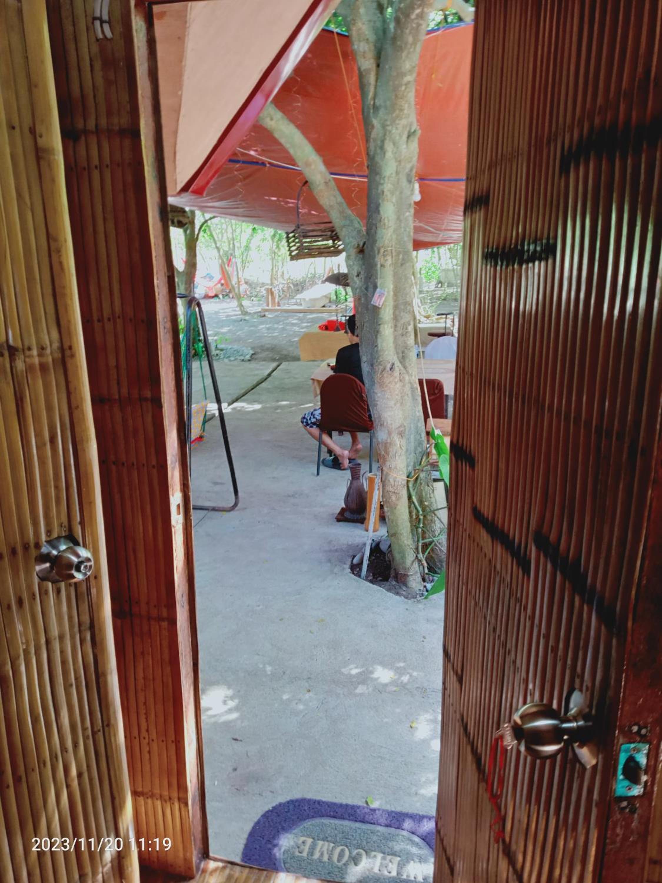 Photo 8