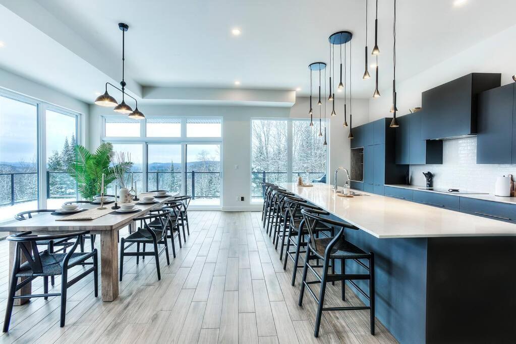 Tremblant Summit: Travel Experience Beyond Compare