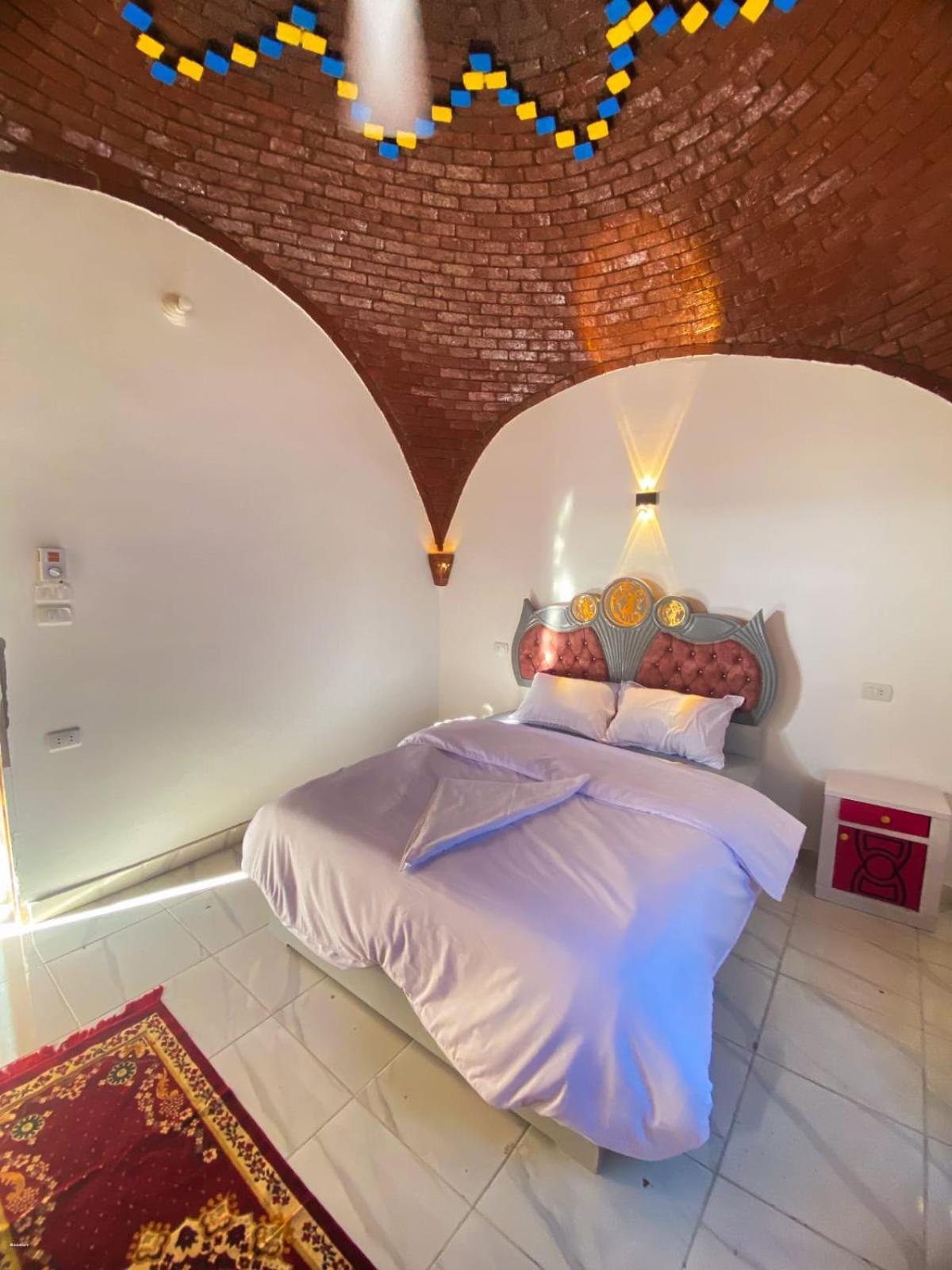 Calm moon nights hostel