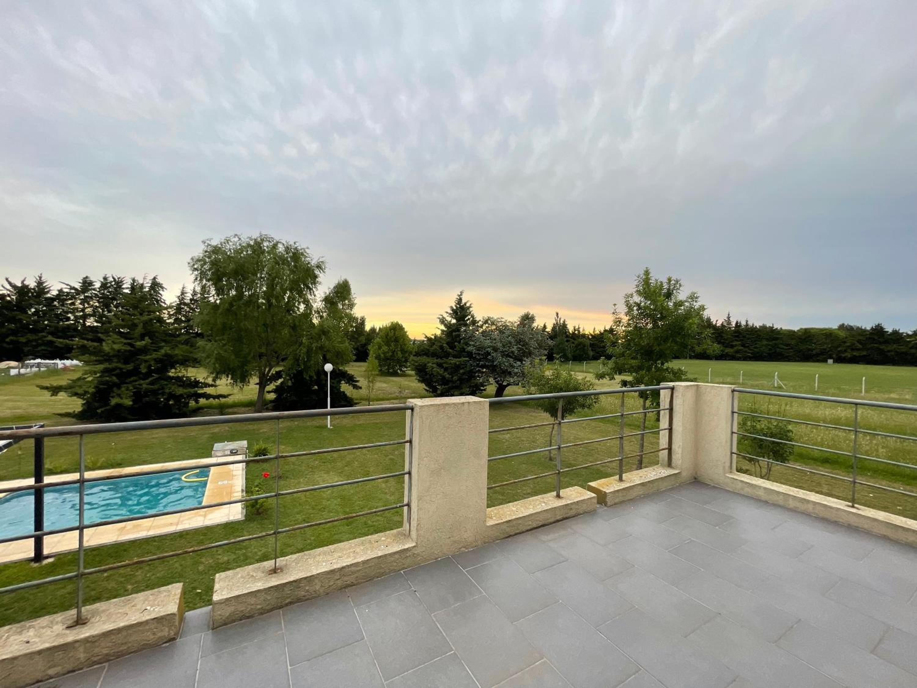 Casa con Piscina - Country Prados
