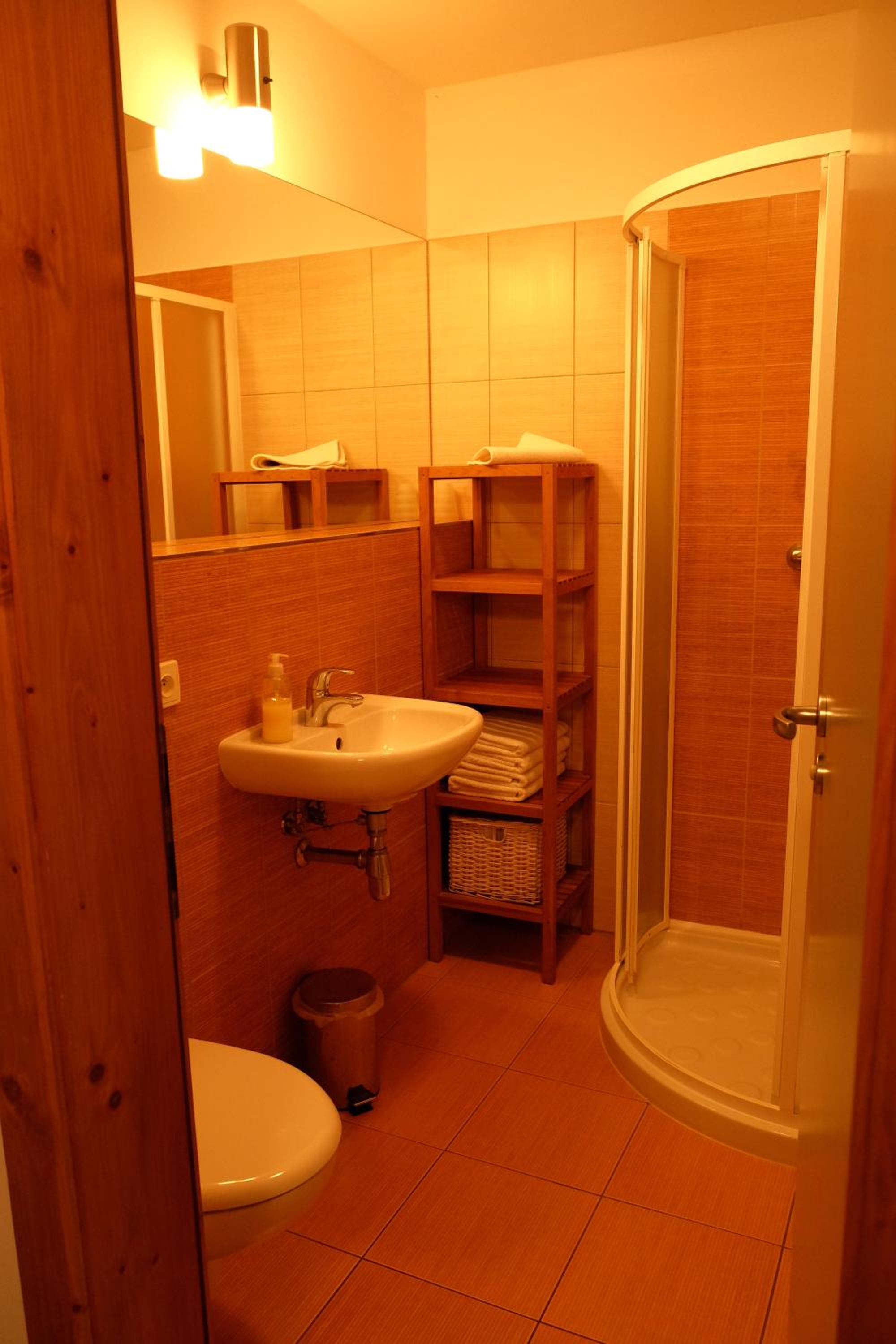 Photo 42