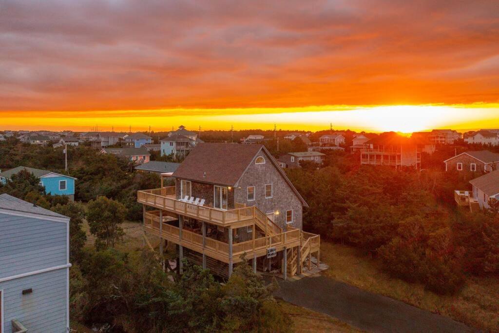 Seaside Serenity Awaits! Luxe Beach Retreat with Hot Tub view 2