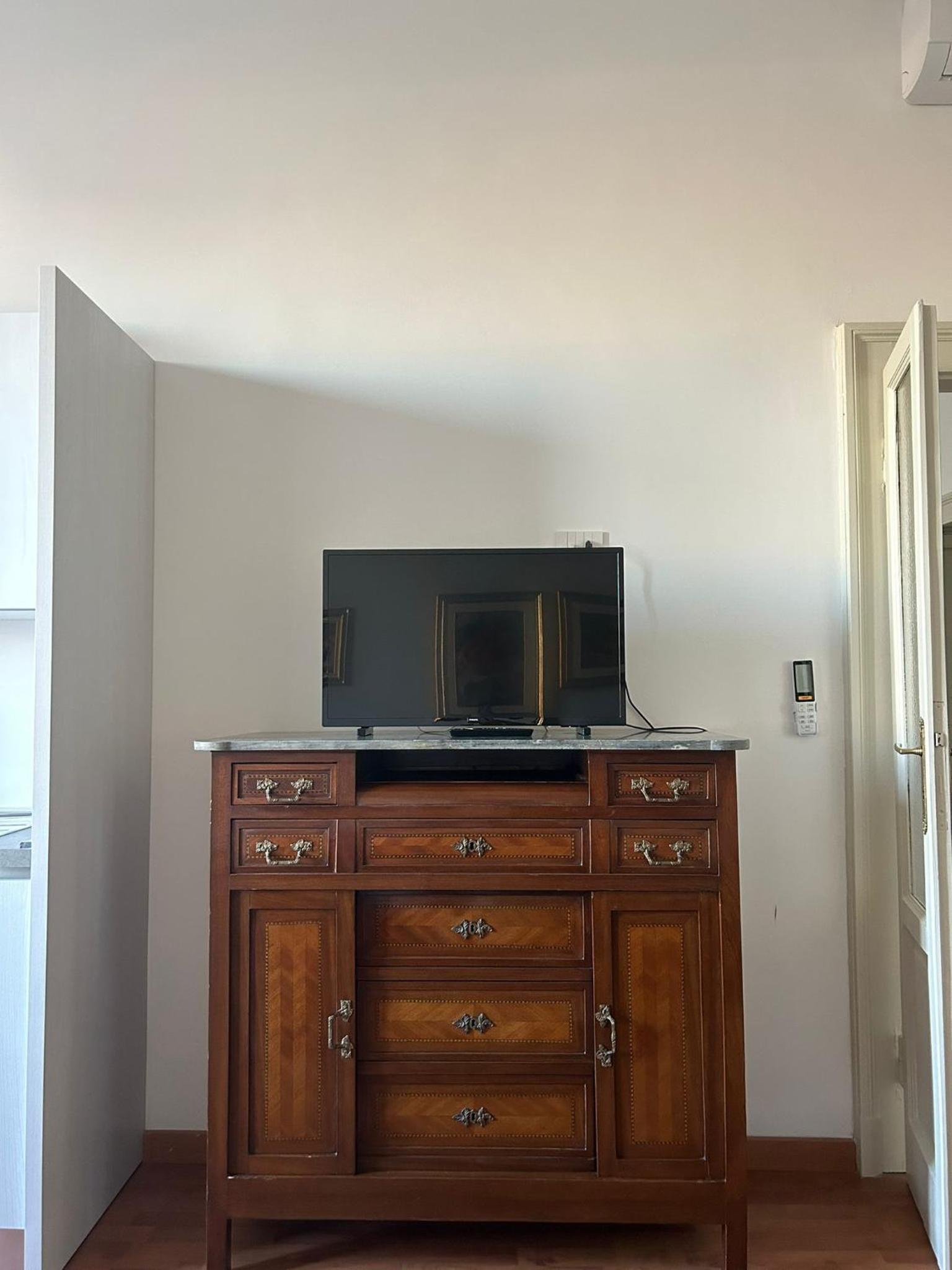 Gambara Apartment