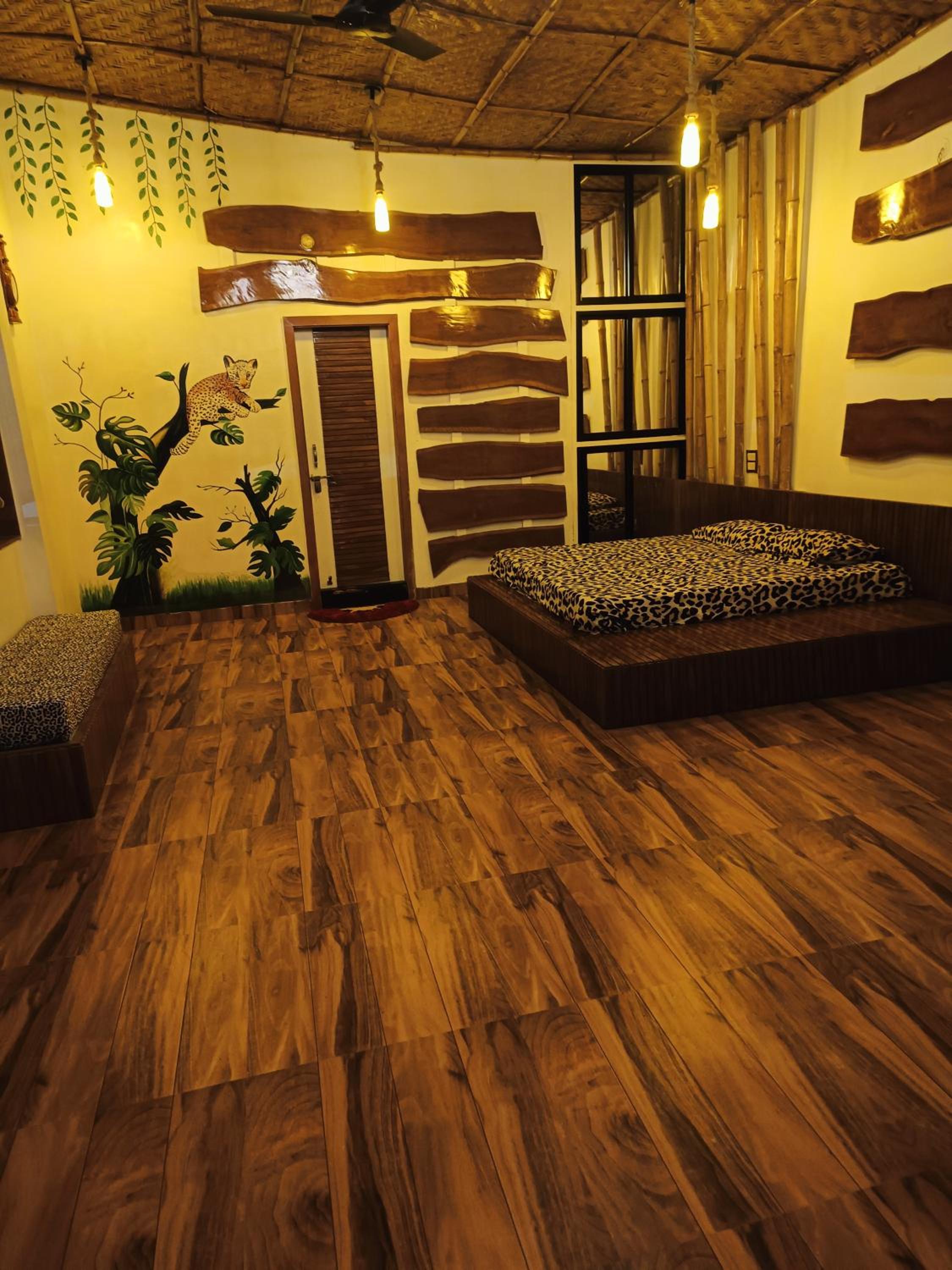 Leopard Farmhouse
