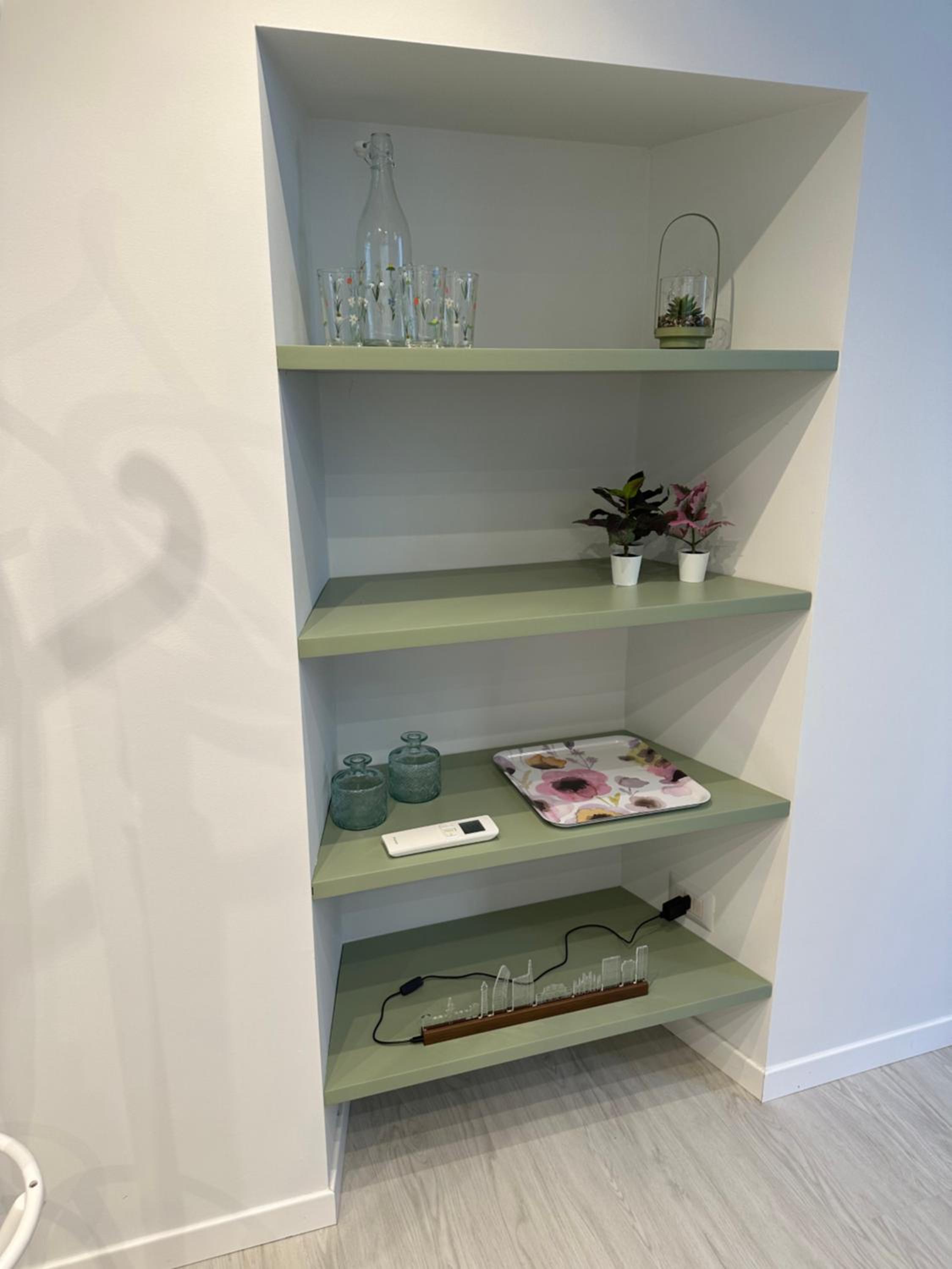 Flowers, a cozy suite in Milan