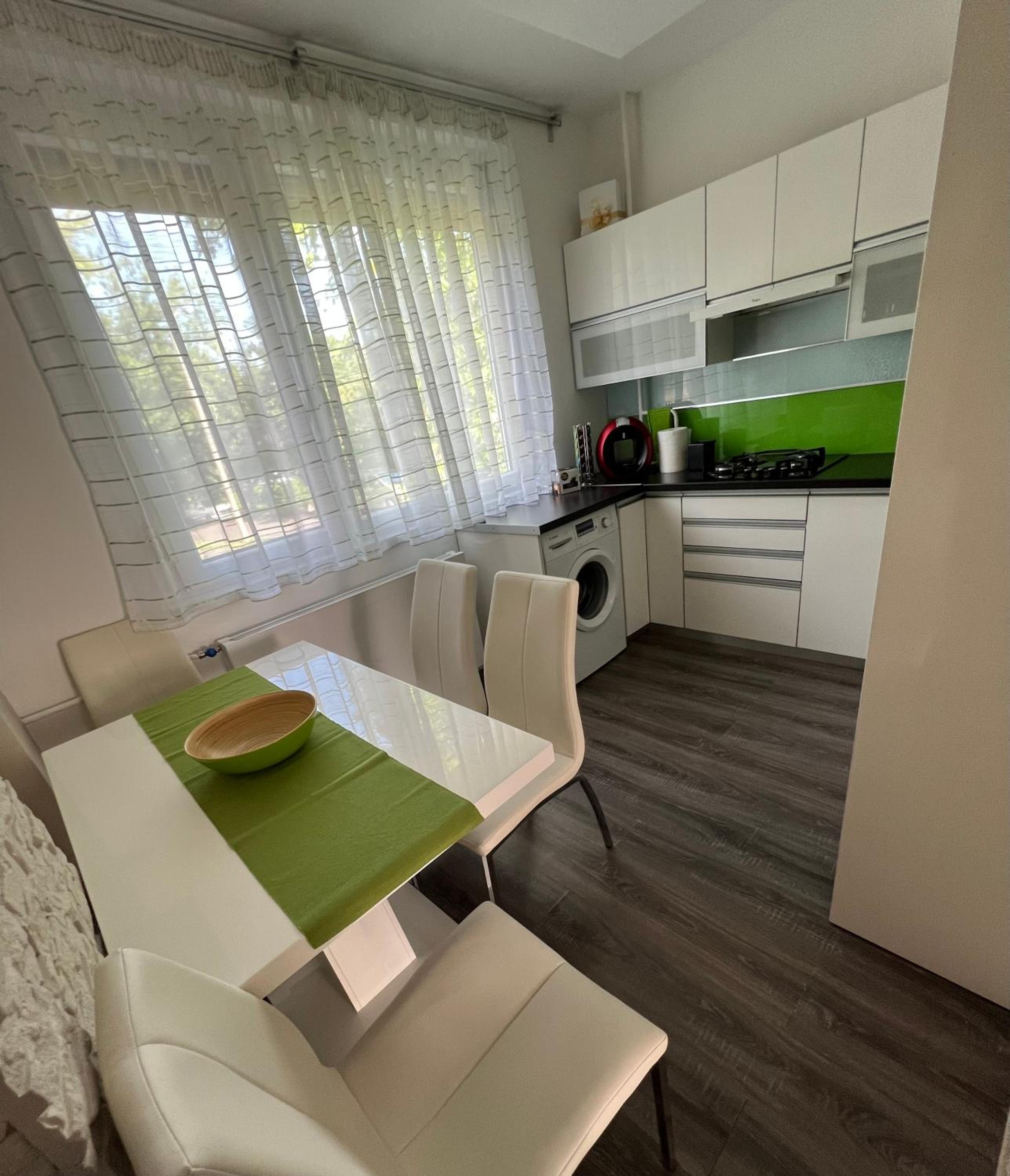 Apartman4You Miskolc view 5