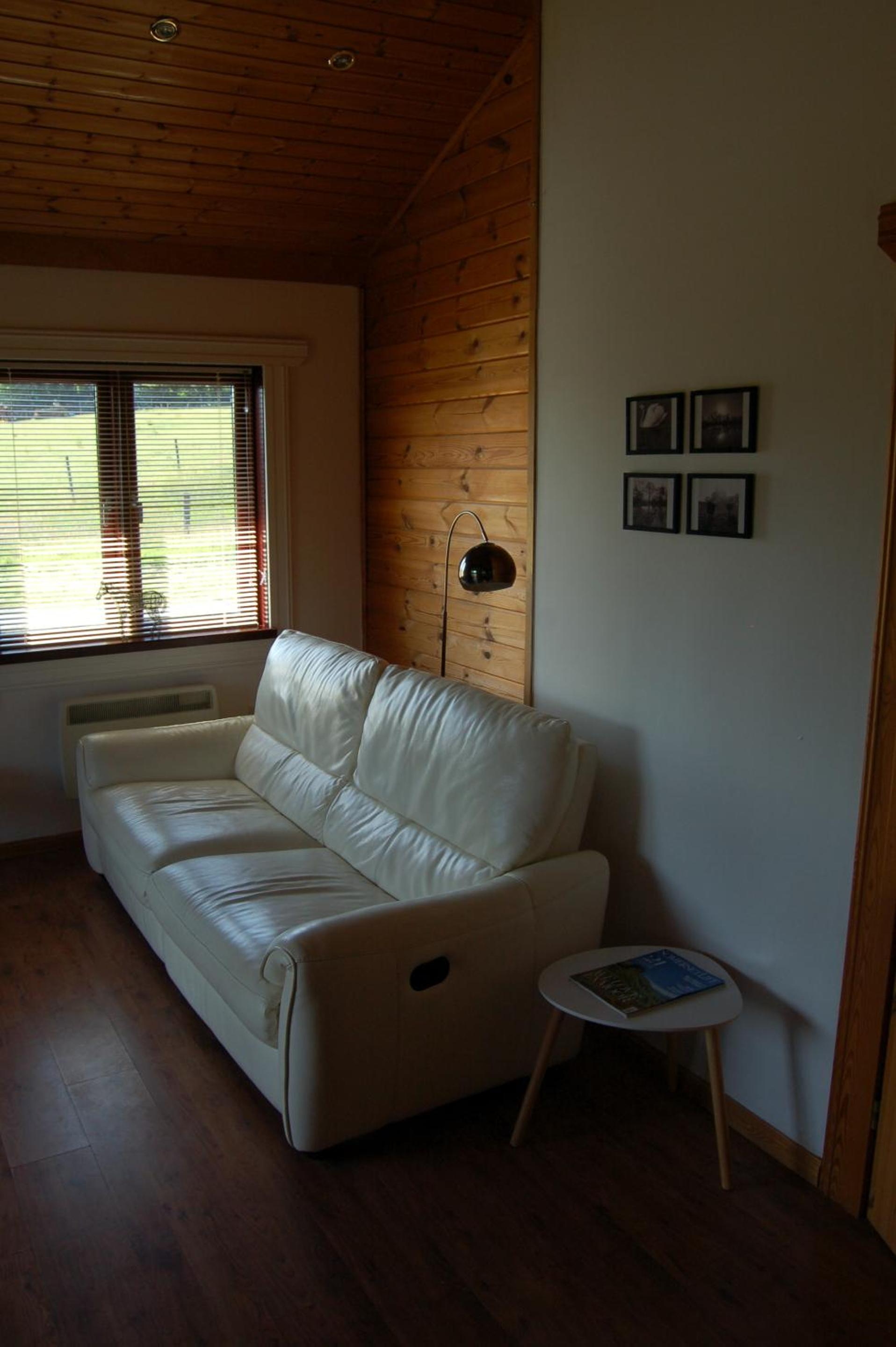 Photo 33