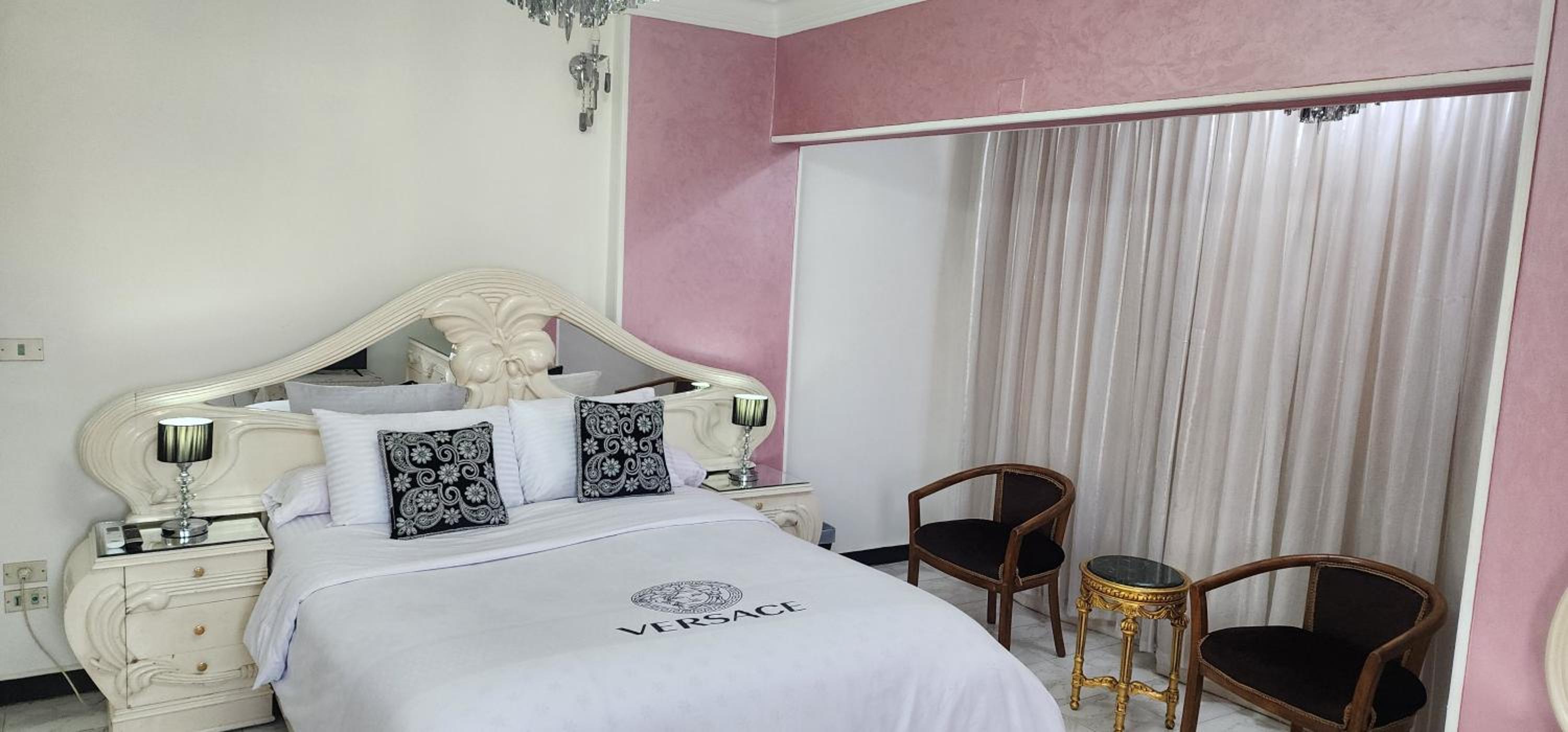 Comfortable Apartment in sheraton Heliopolis 5 minutes from Cairo Airport
