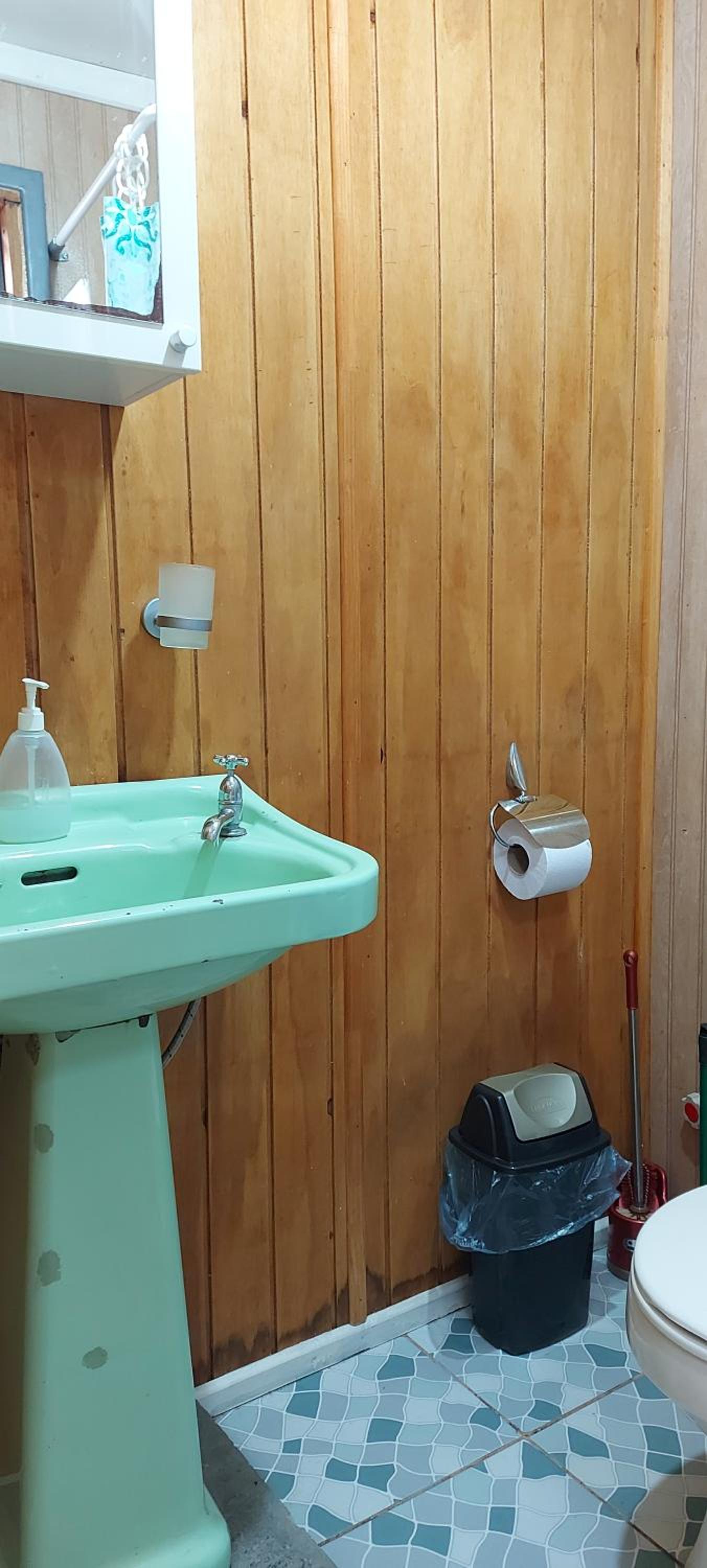 CABAÑA EL BUHO - ESMERALDA