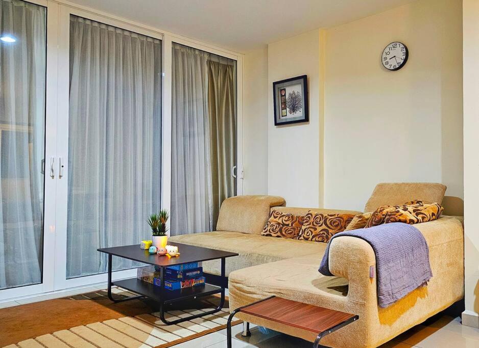Laguna 1, Marina Island by TZ Homestay