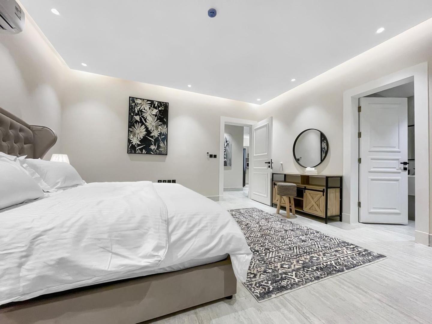 GR- Modern classy 2 Bedroom Apartment in Riyadh