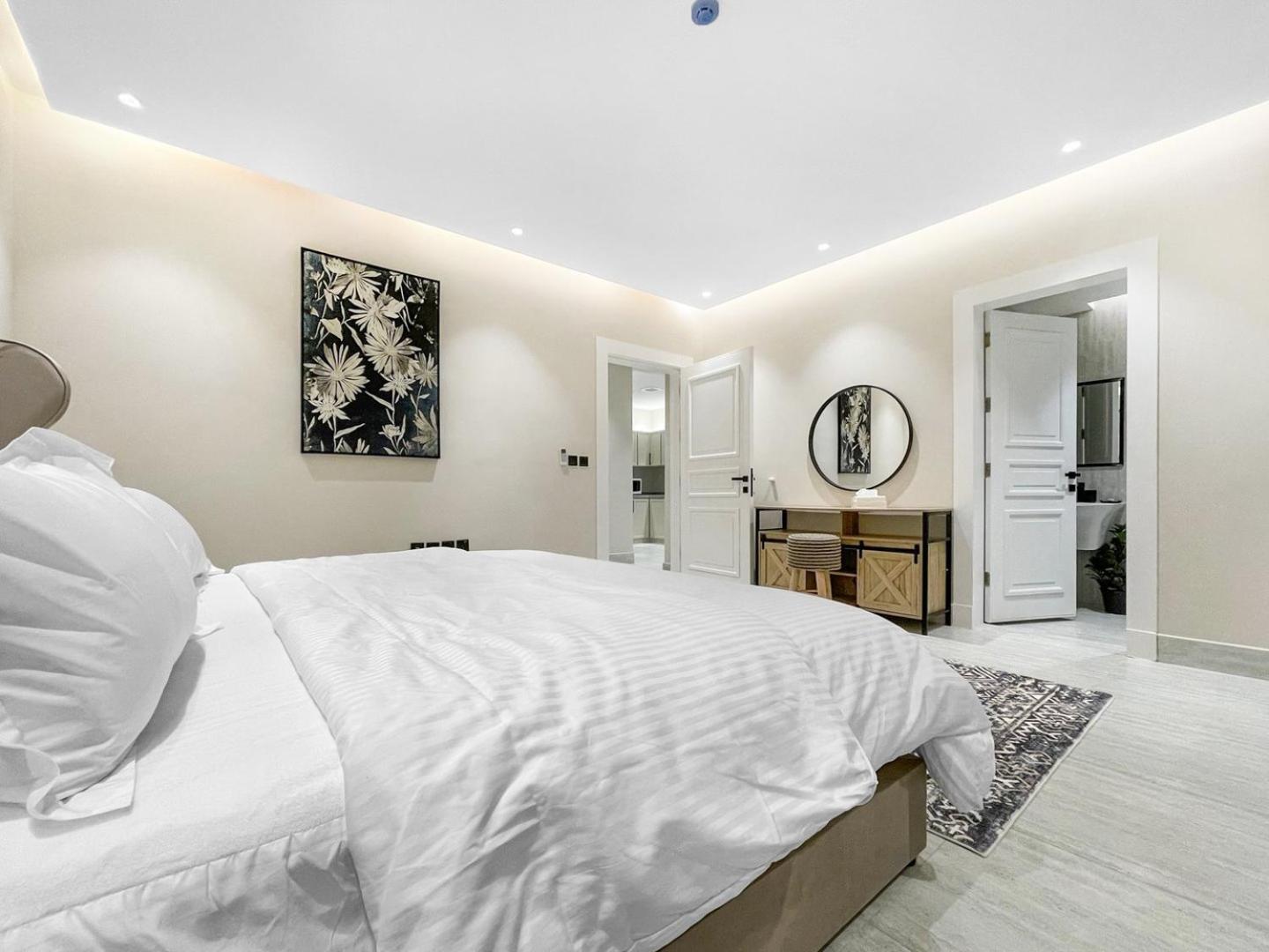 GR- Modern classy 2 Bedroom Apartment in Riyadh