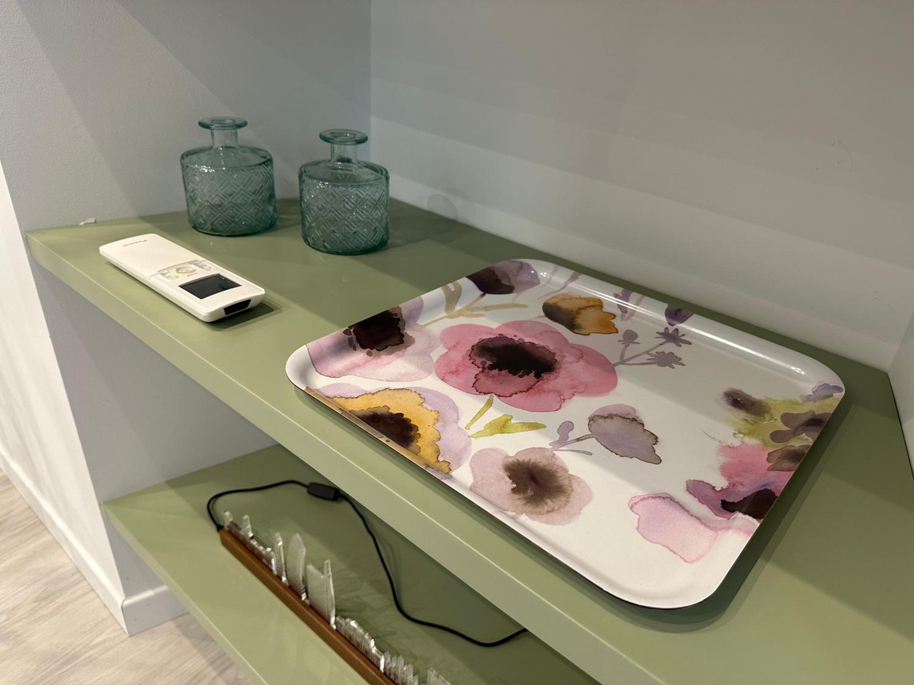 Flowers, a cozy suite in Milan