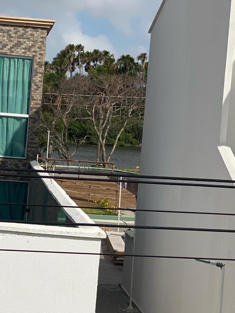 Casa em condomínio fechado