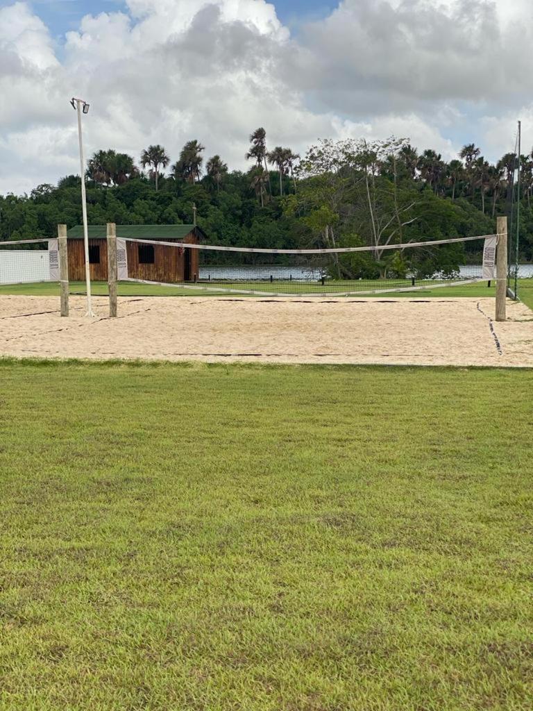 Casa em condomínio fechado