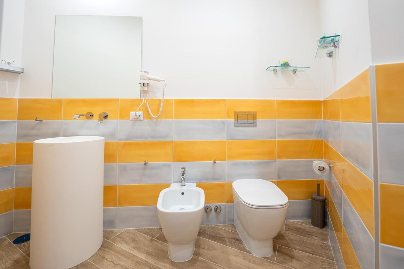 GreRos H. Porto Napoli Centro, by ClaPa Group Dislocated Hospitality