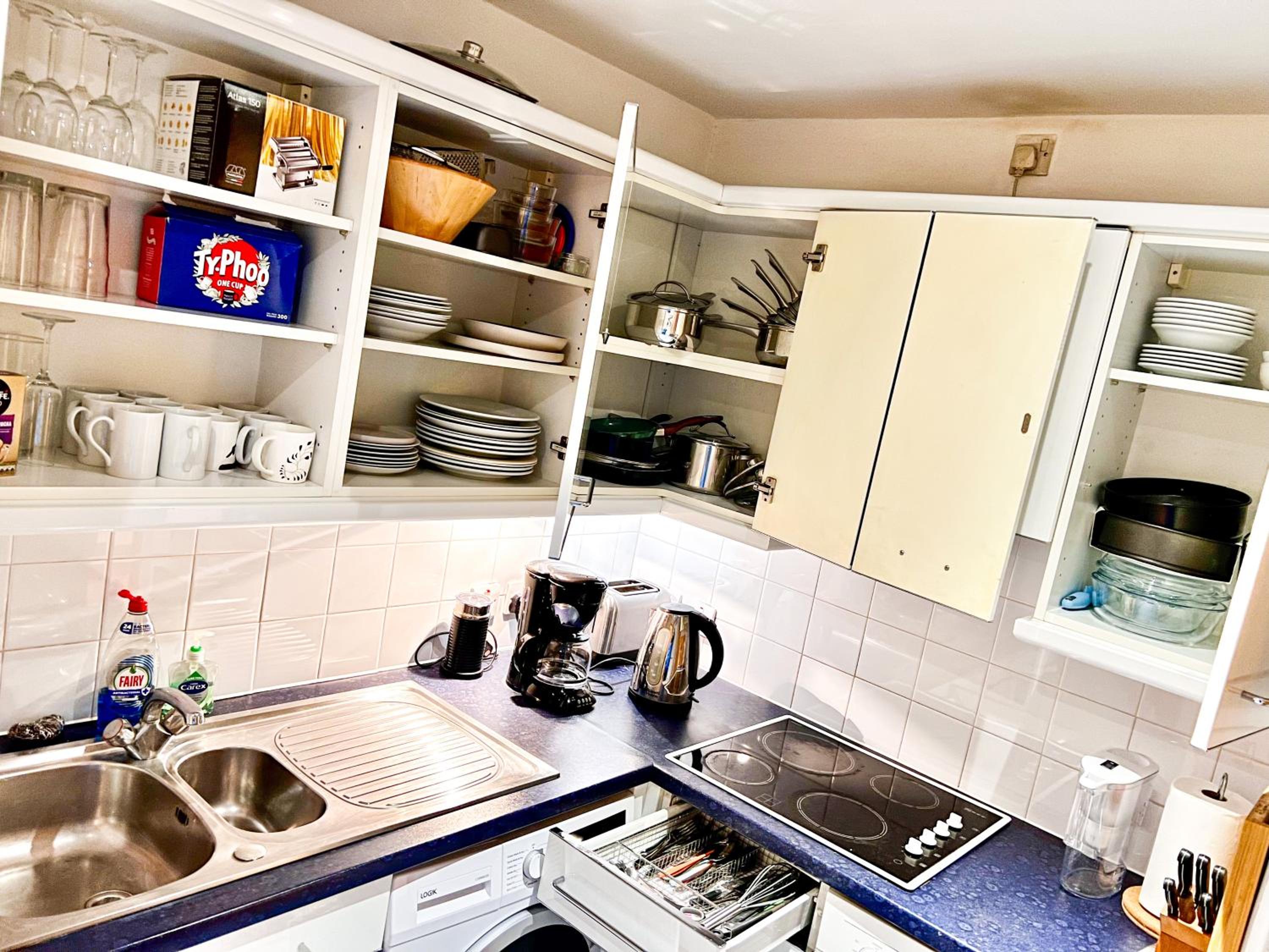 Excellent Entire Apartment Between St Pauls Cathedral and Covent Garden