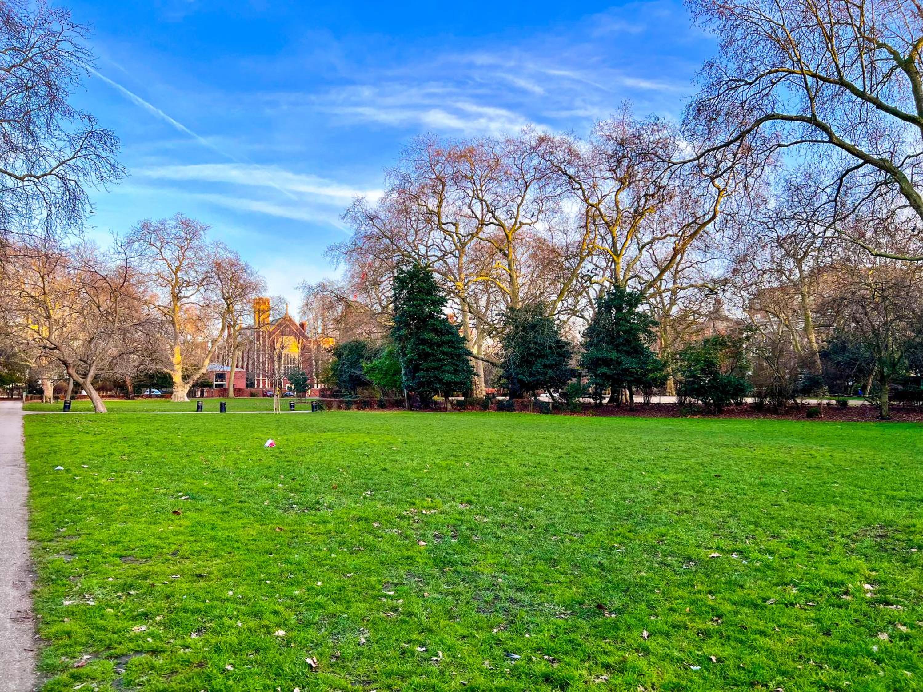 Excellent Entire Apartment Between St Pauls Cathedral and Covent Garden