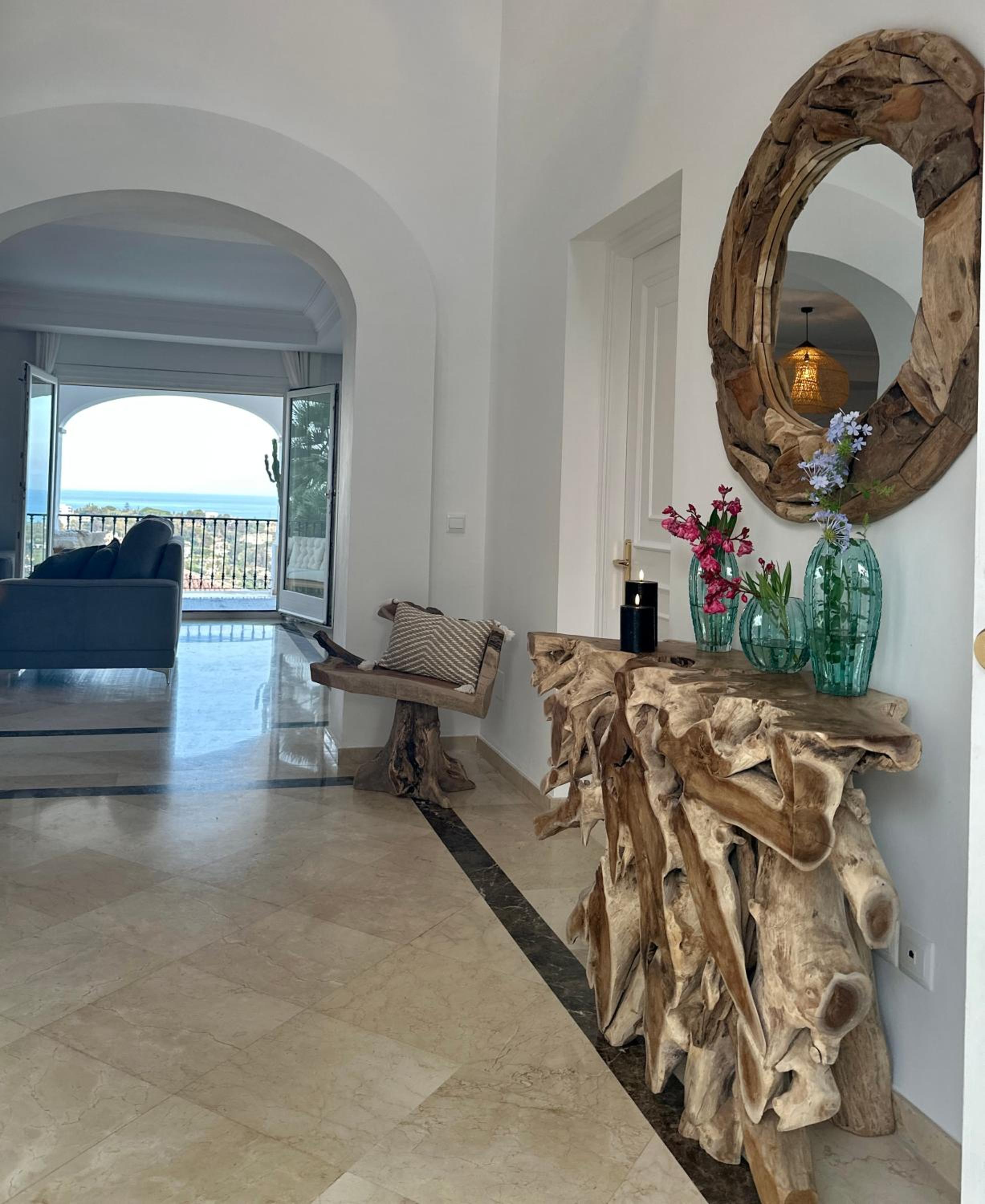 Private luxury 5 bedroom villa Benahavís near Marbella