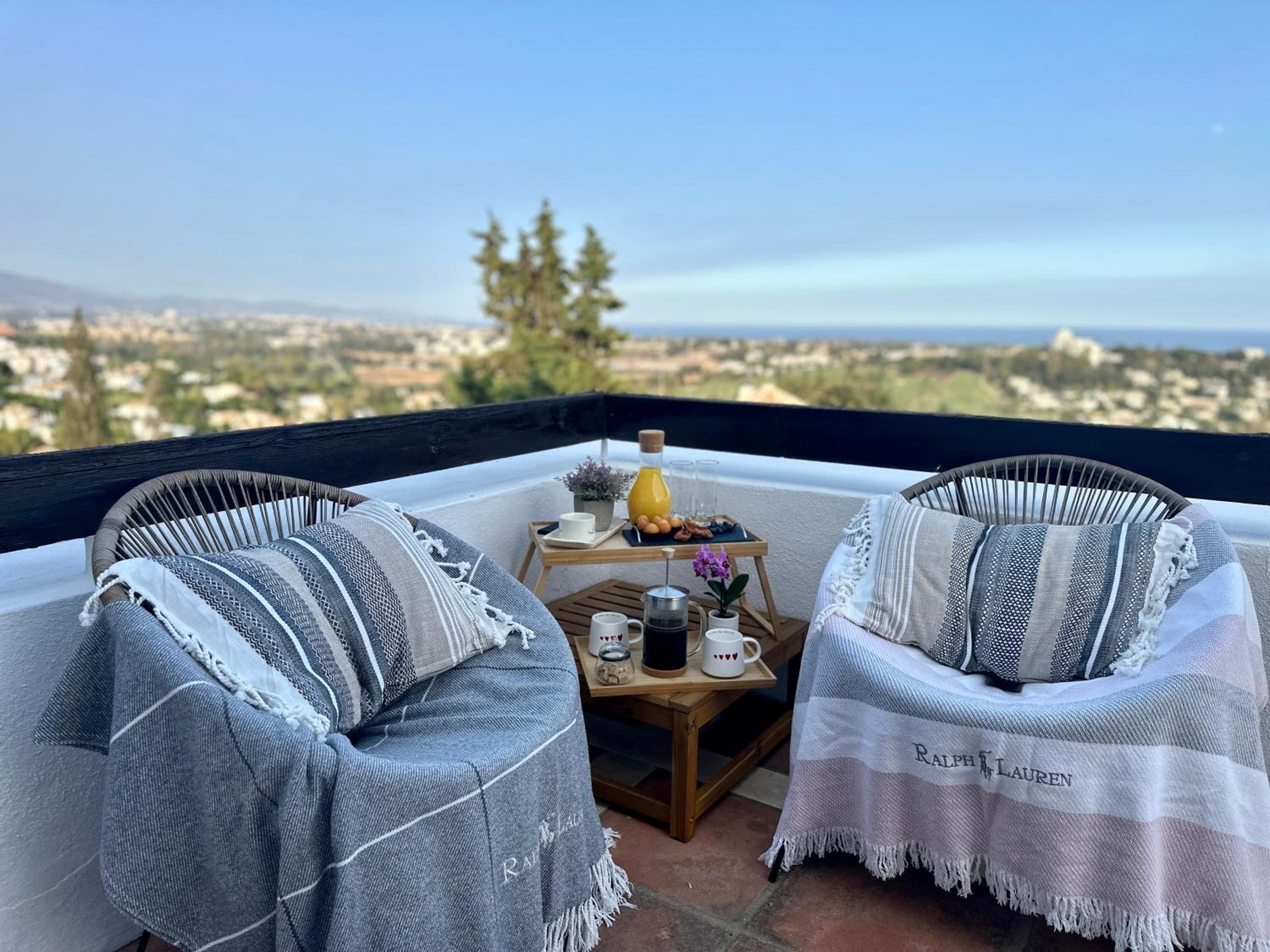 Private luxury 5 bedroom villa Benahavís near Marbella