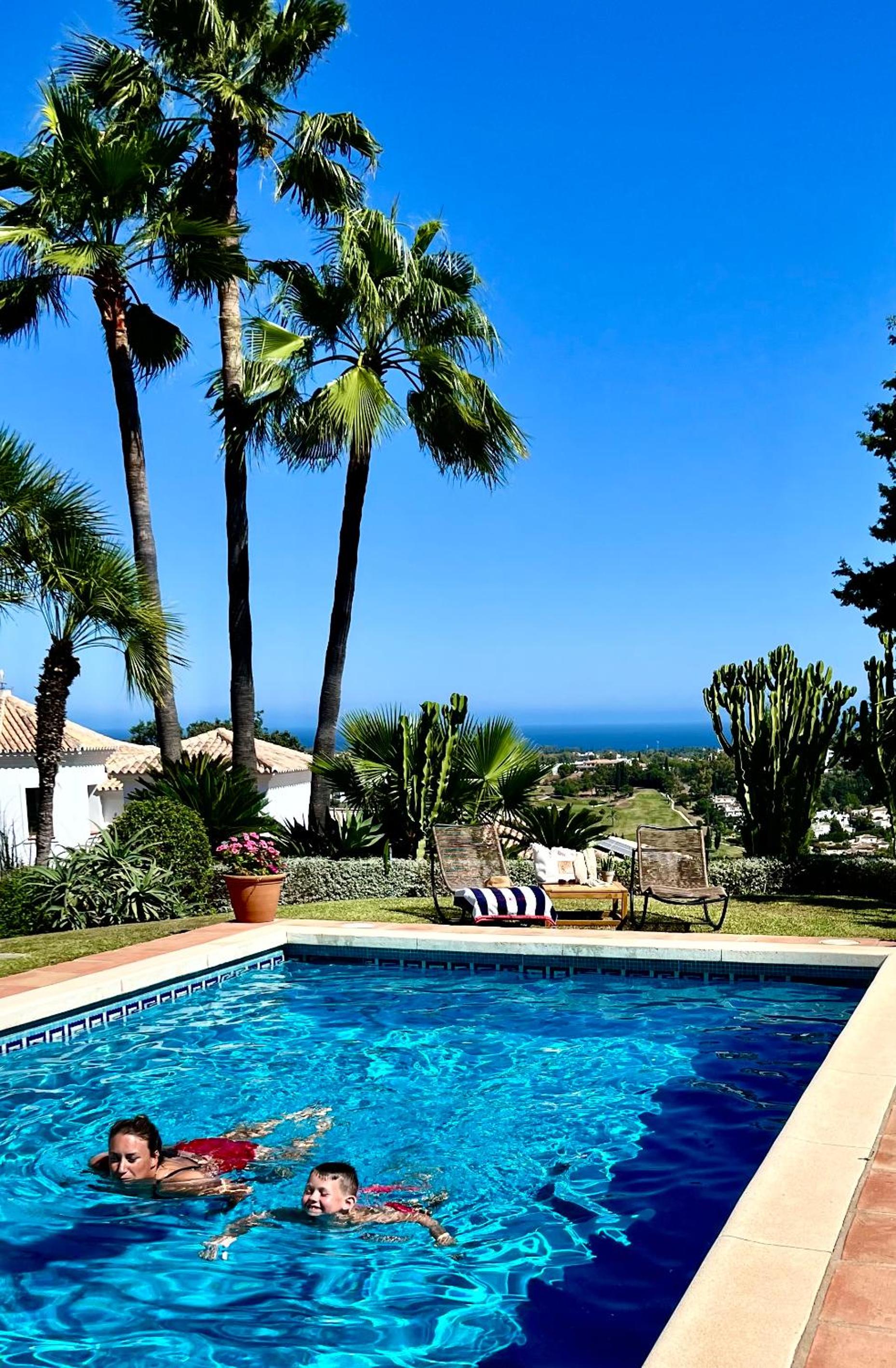 Private luxury 5 bedroom villa Benahavís near Marbella