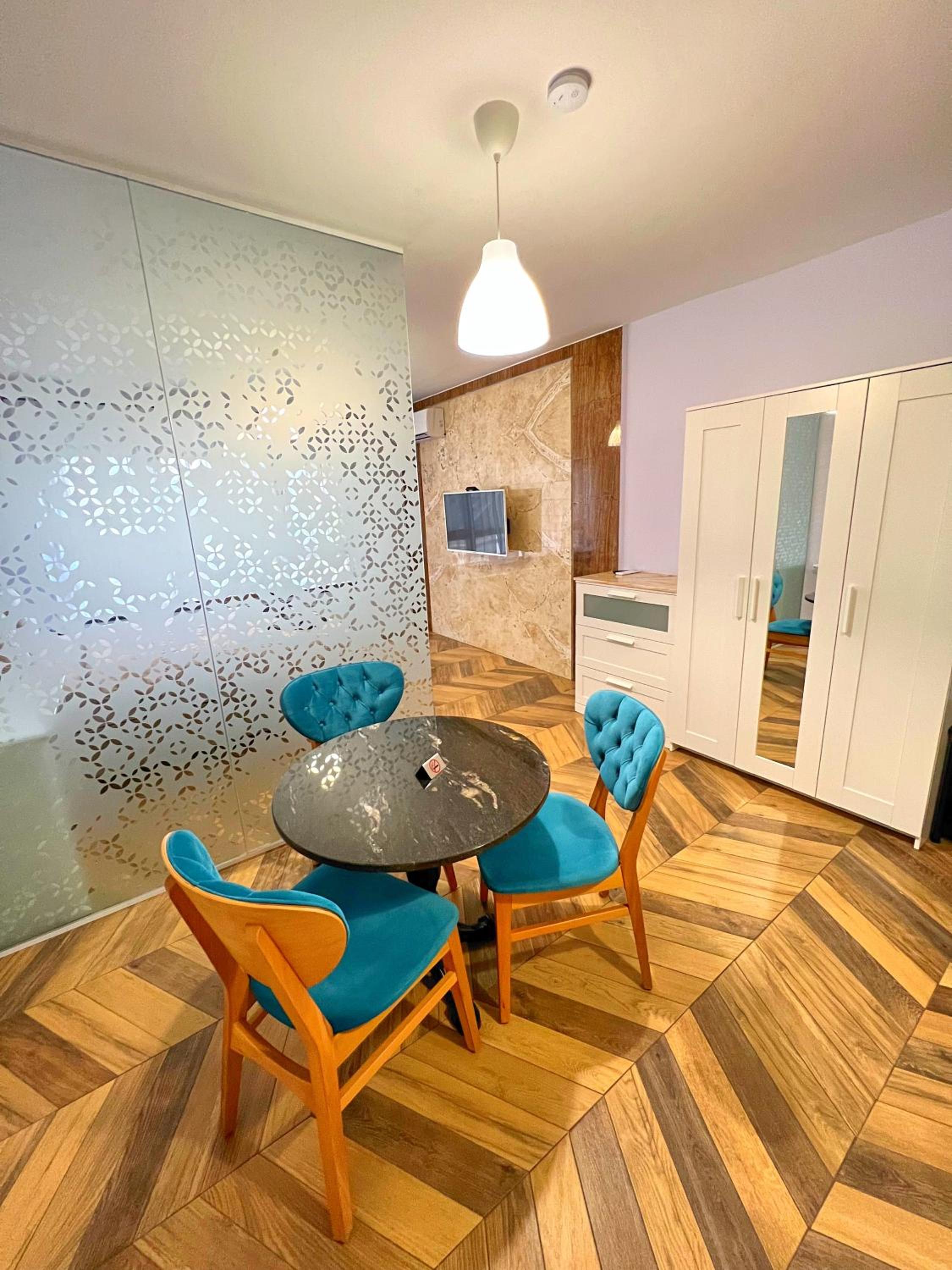Azurro Residence