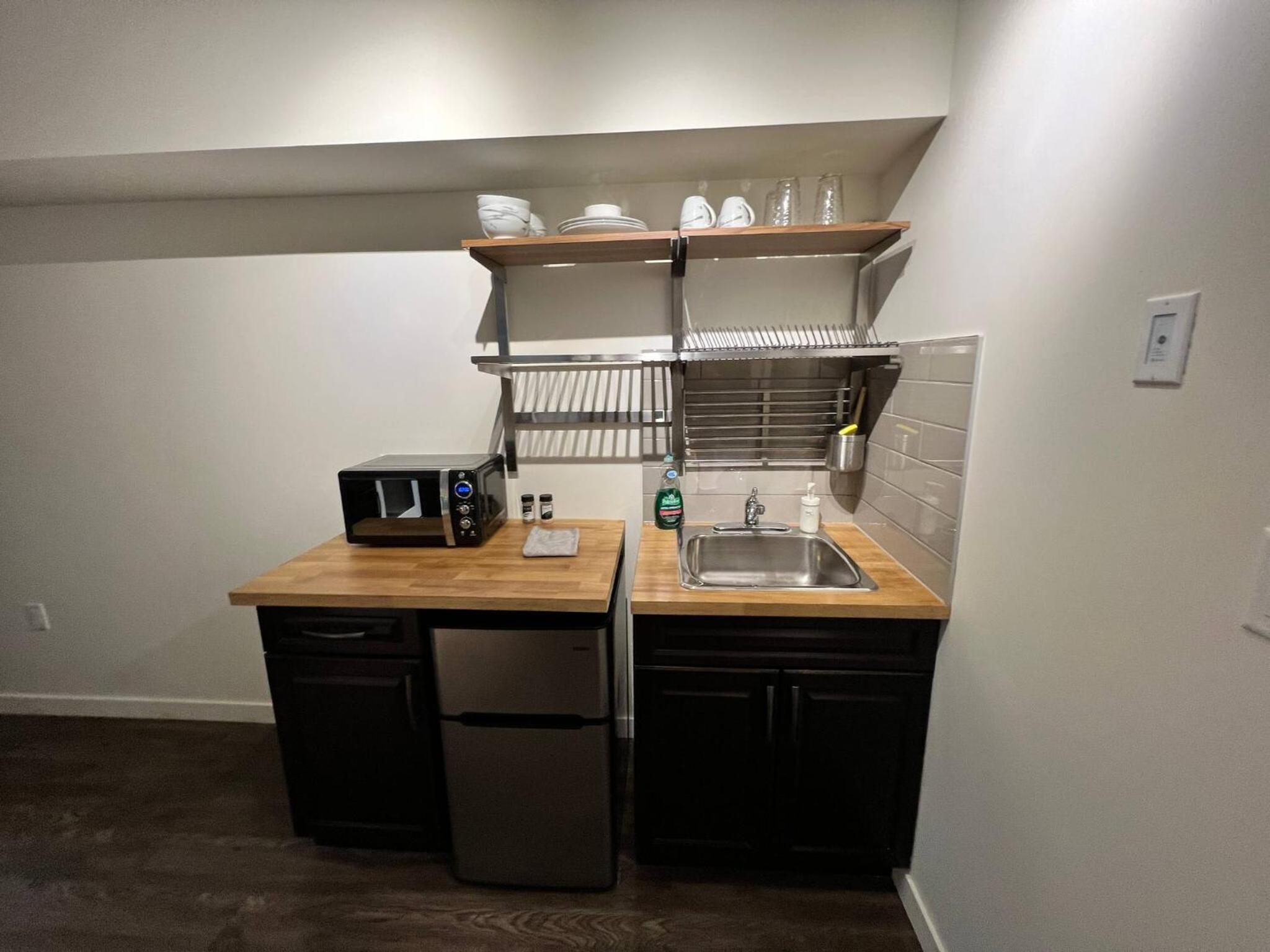 Dt 1Bed 1bath Cozy Suite 8 Min Walk To Arena