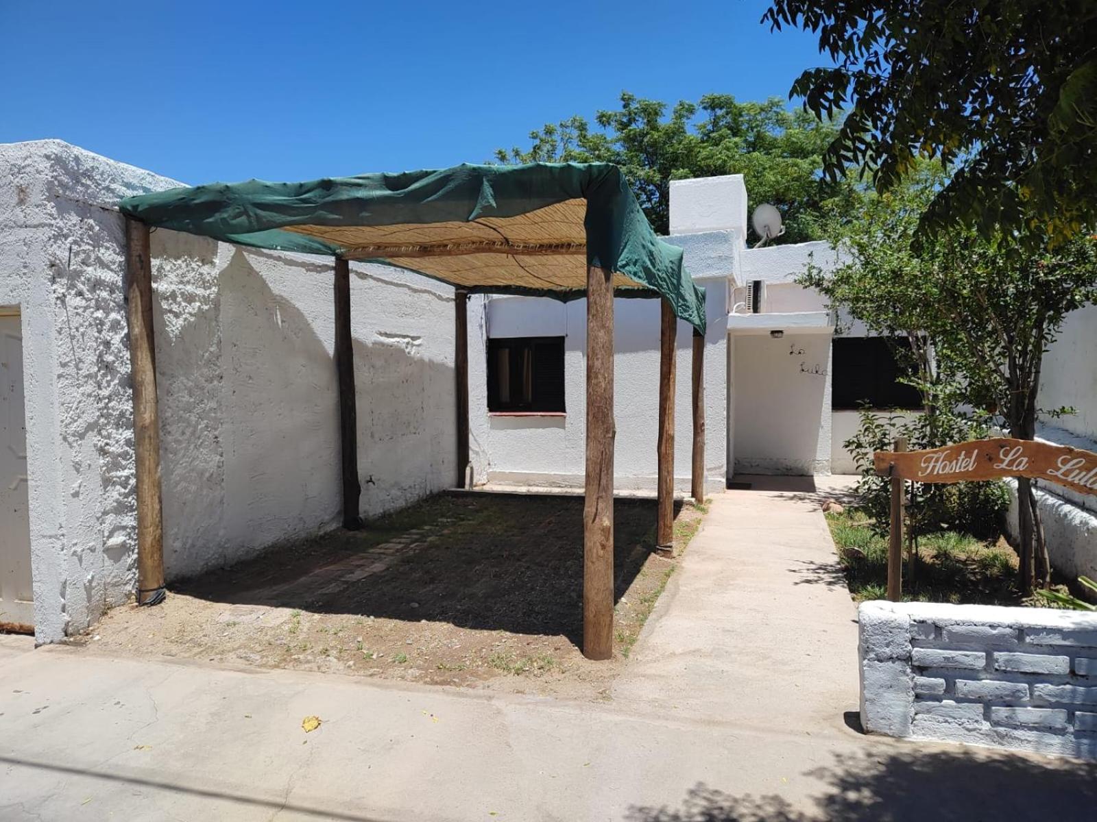 Hostel, LA LULA