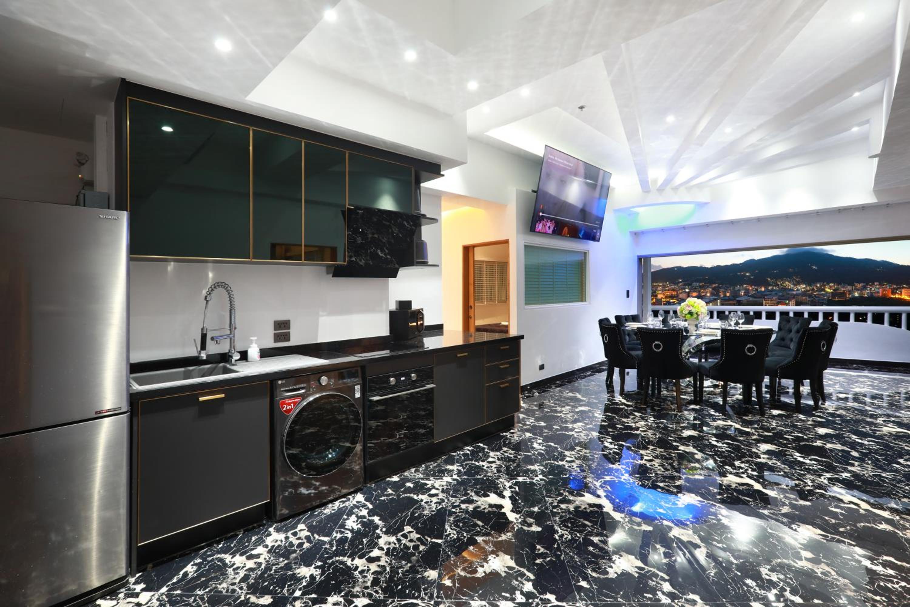 PATONG TOWER DESIGNER APARTMENTS pta 2025