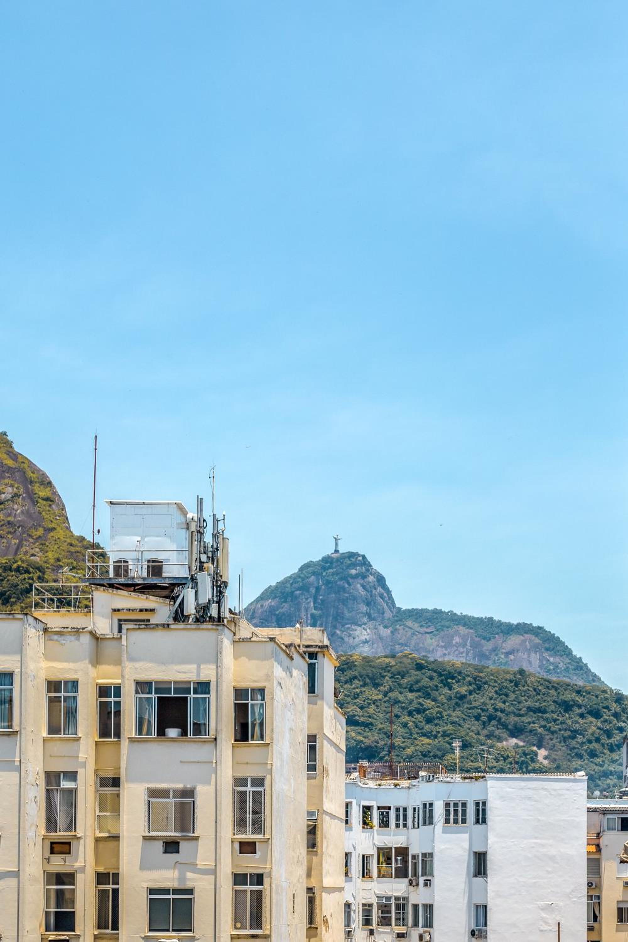 Luxuosos Apartamentos por Temporada na Atlântica à Beira-Mar, Copacabana
