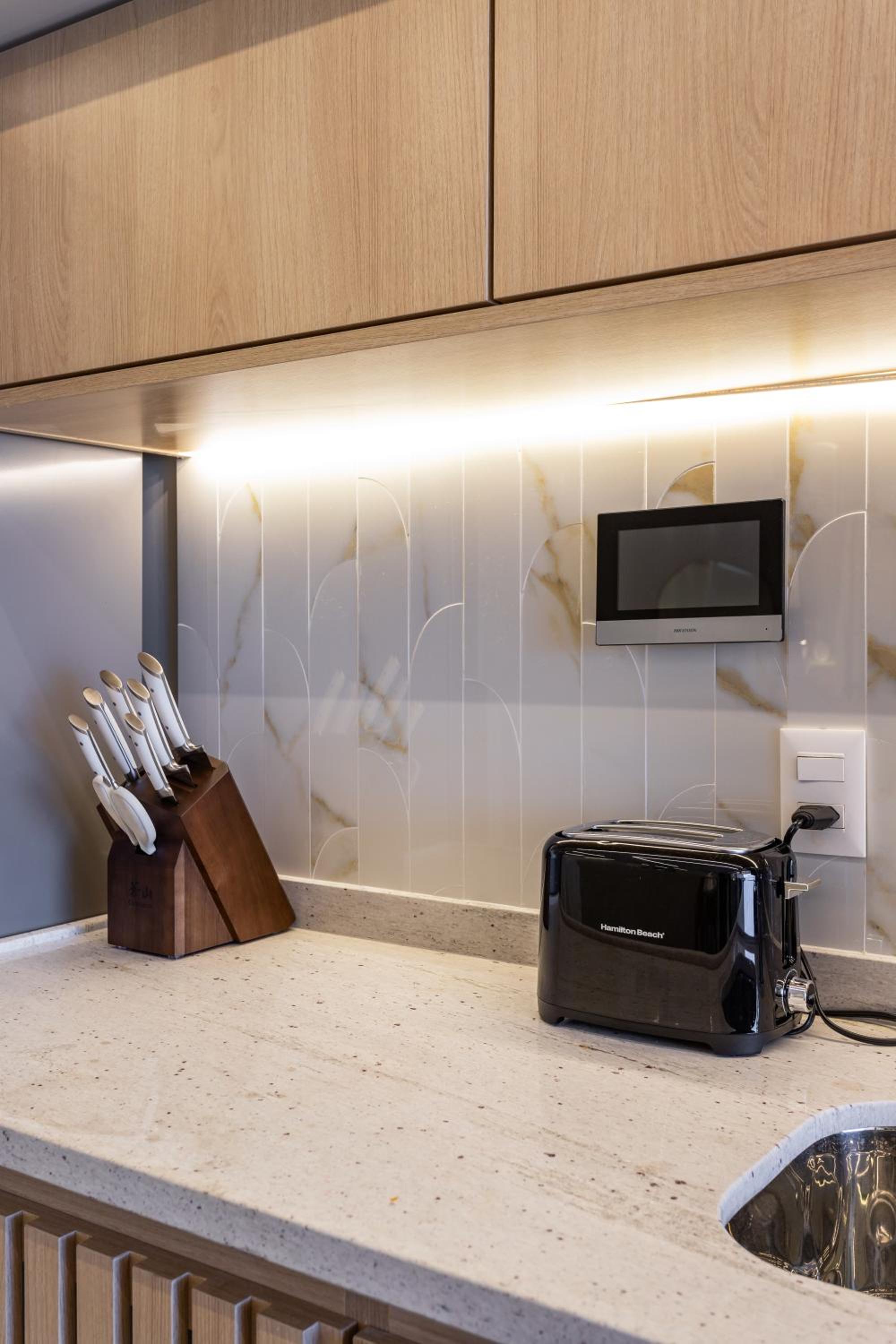 Luxuosos Apartamentos por Temporada na Atlântica à Beira-Mar, Copacabana