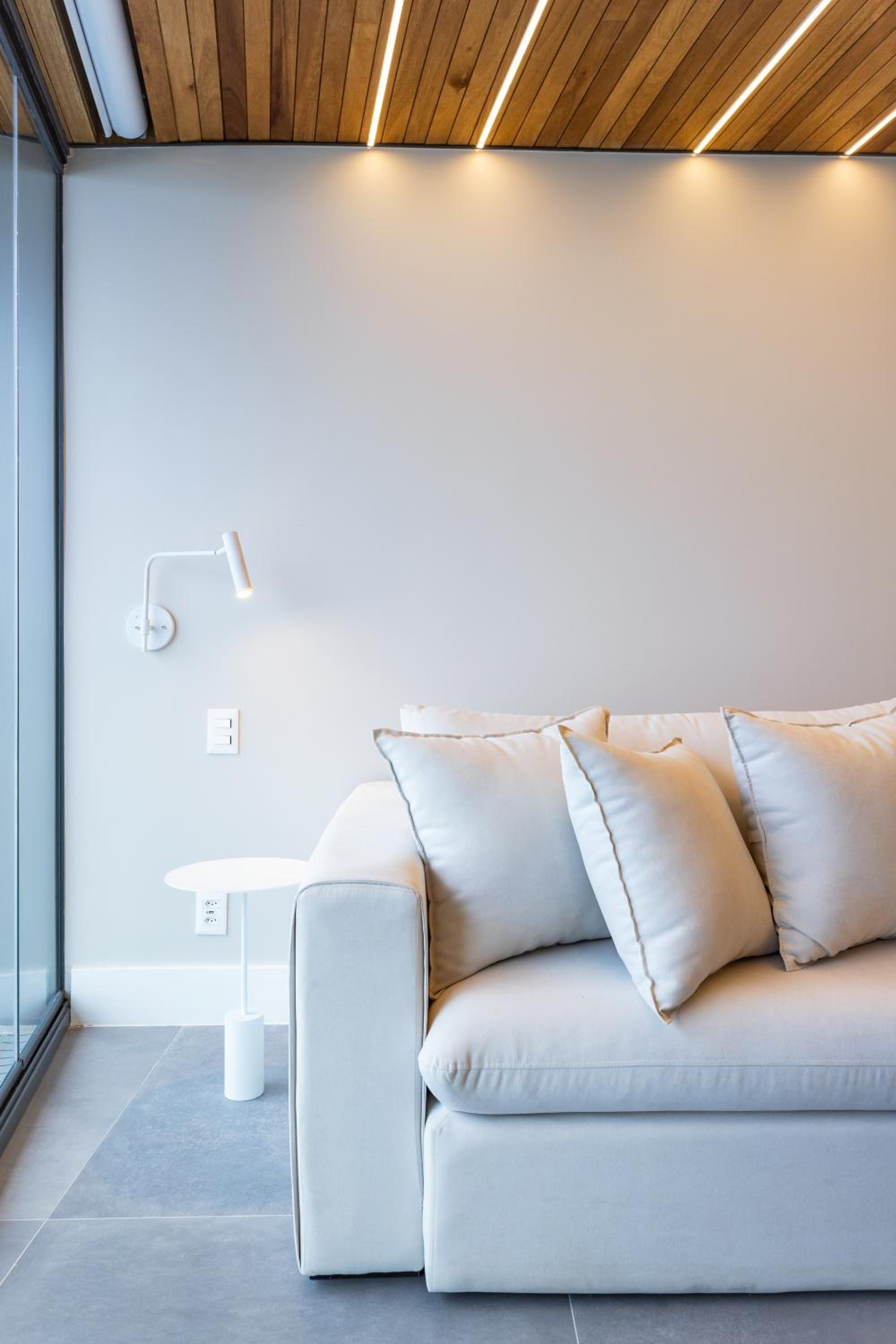 Luxuosos Apartamentos por Temporada na Atlântica à Beira-Mar, Copacabana