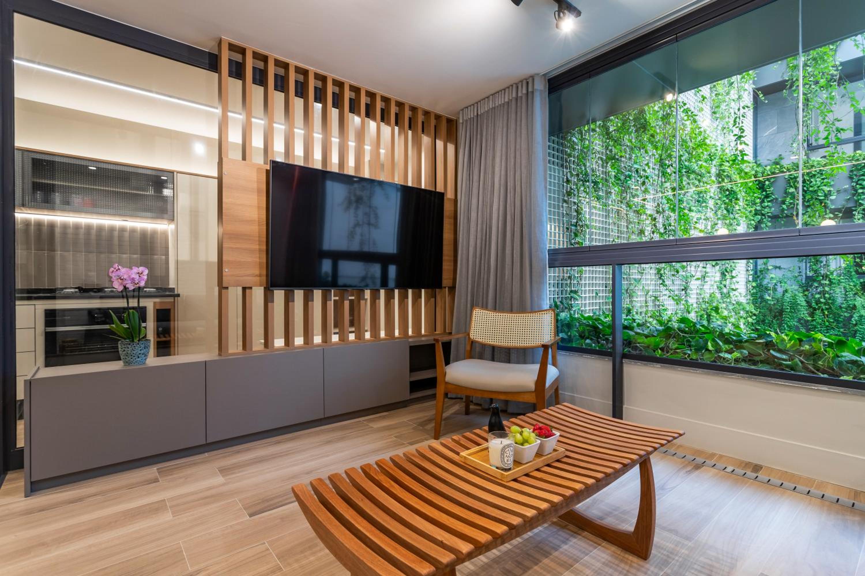 Luxuosos Apartamentos por Temporada na Atlântica à Beira-Mar, Copacabana