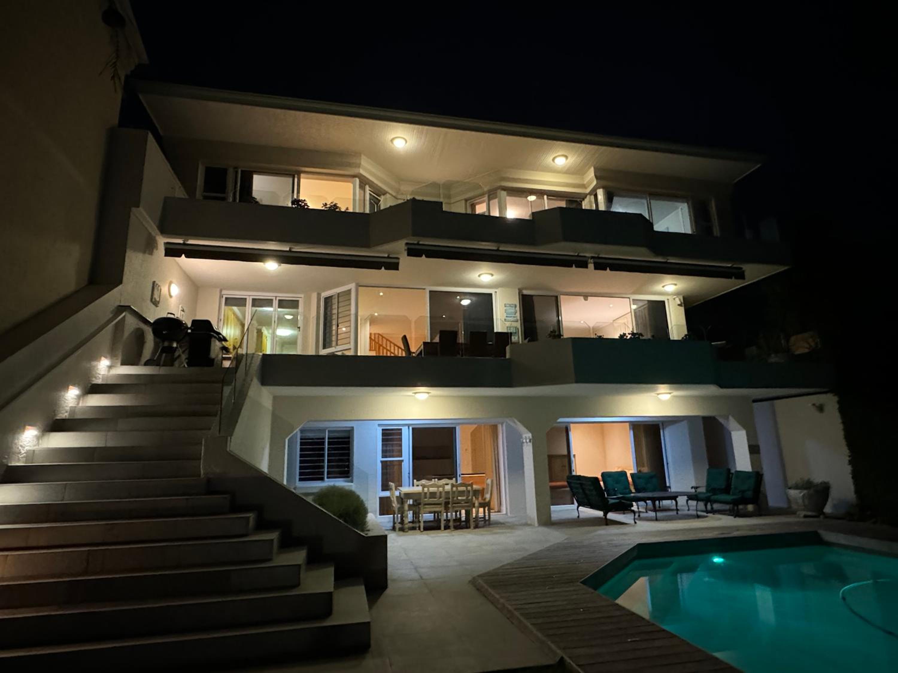 Holiday Villa with stunning views near beach.