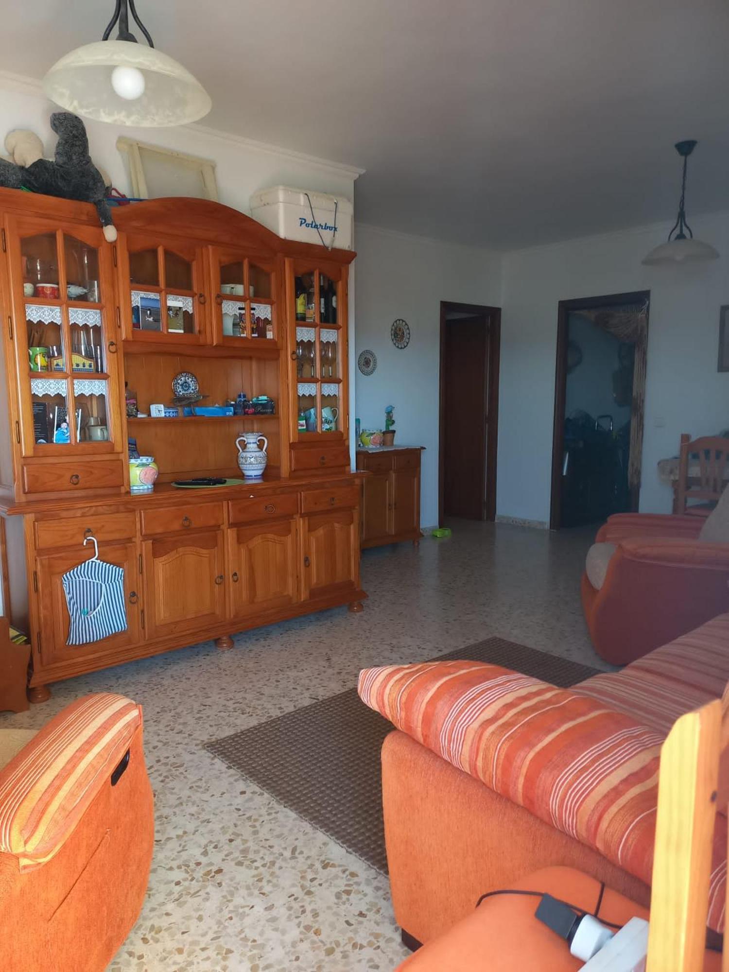 Beachfront 3 Bedroom Family Apartment