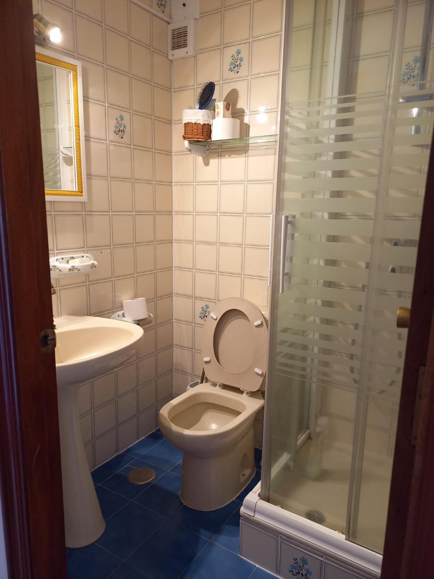 Beachfront 3 Bedroom Family Apartment