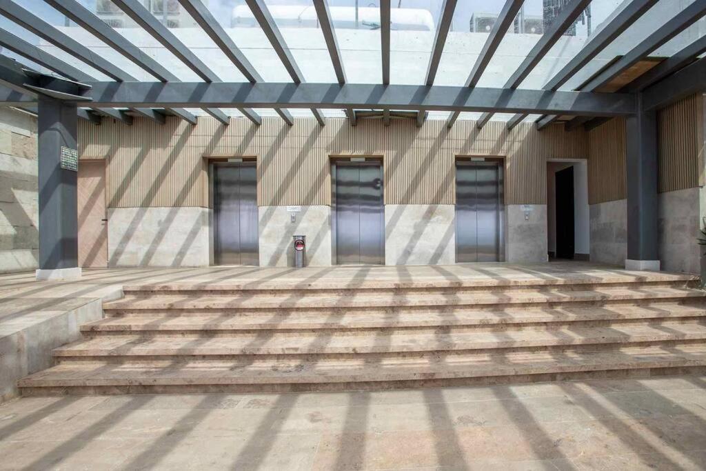 Hotel 4 Bedroom, Beach Front Flat Bucerias - Vallarta - Image 1