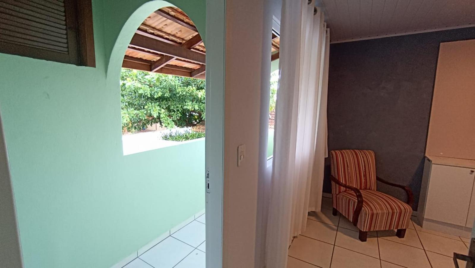 Casa Verde - 5 quartos a 600m Praia e próximo Beto Carrero