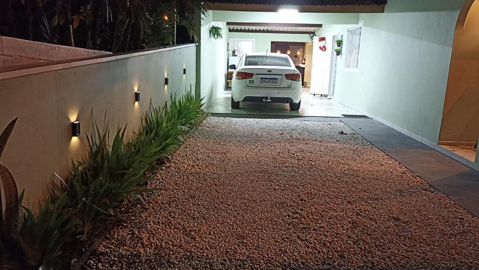 Casa Verde - 5 quartos a 600m Praia e próximo Beto Carrero