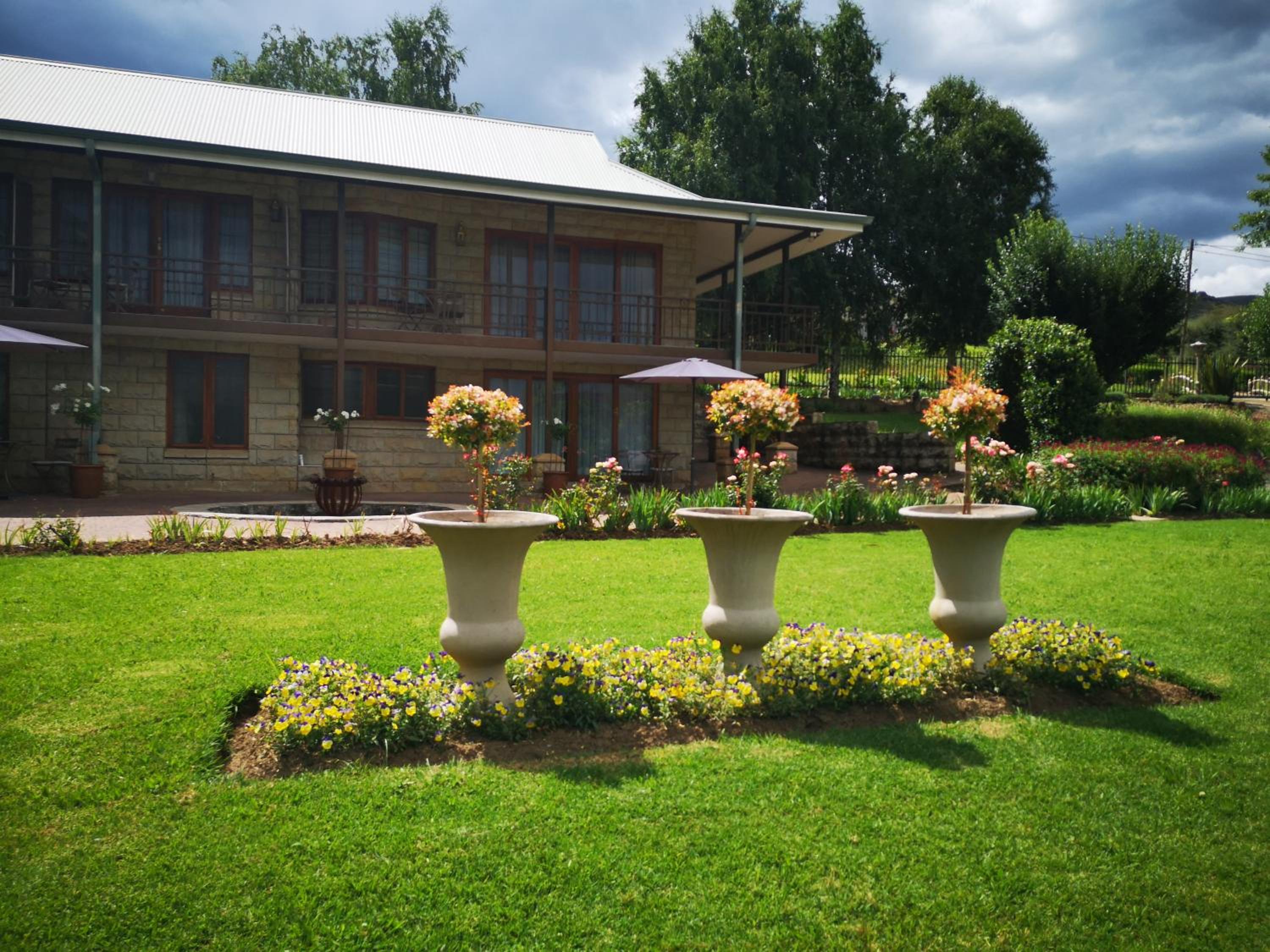 Mt Horeb Manor