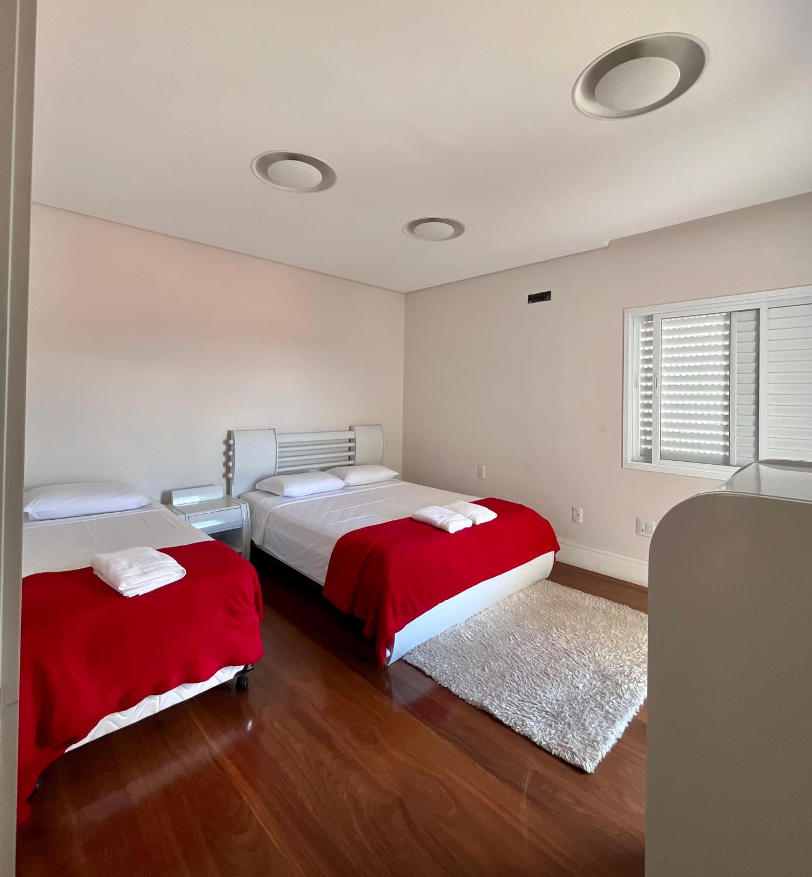 Casa alto padrão em Socorro