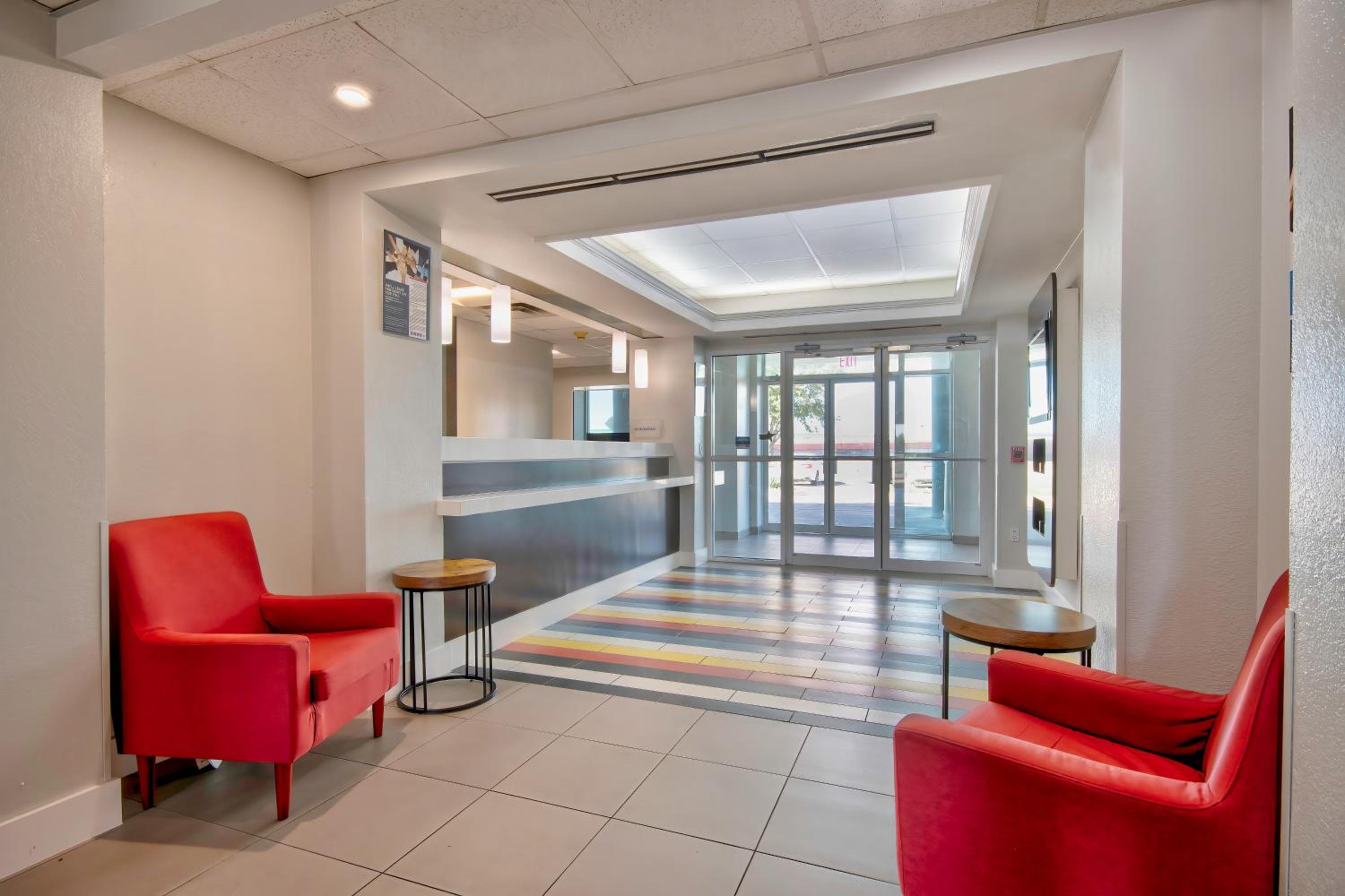 McAllen Vacations - Motel 6-Harlingen, TX - Property Image 3