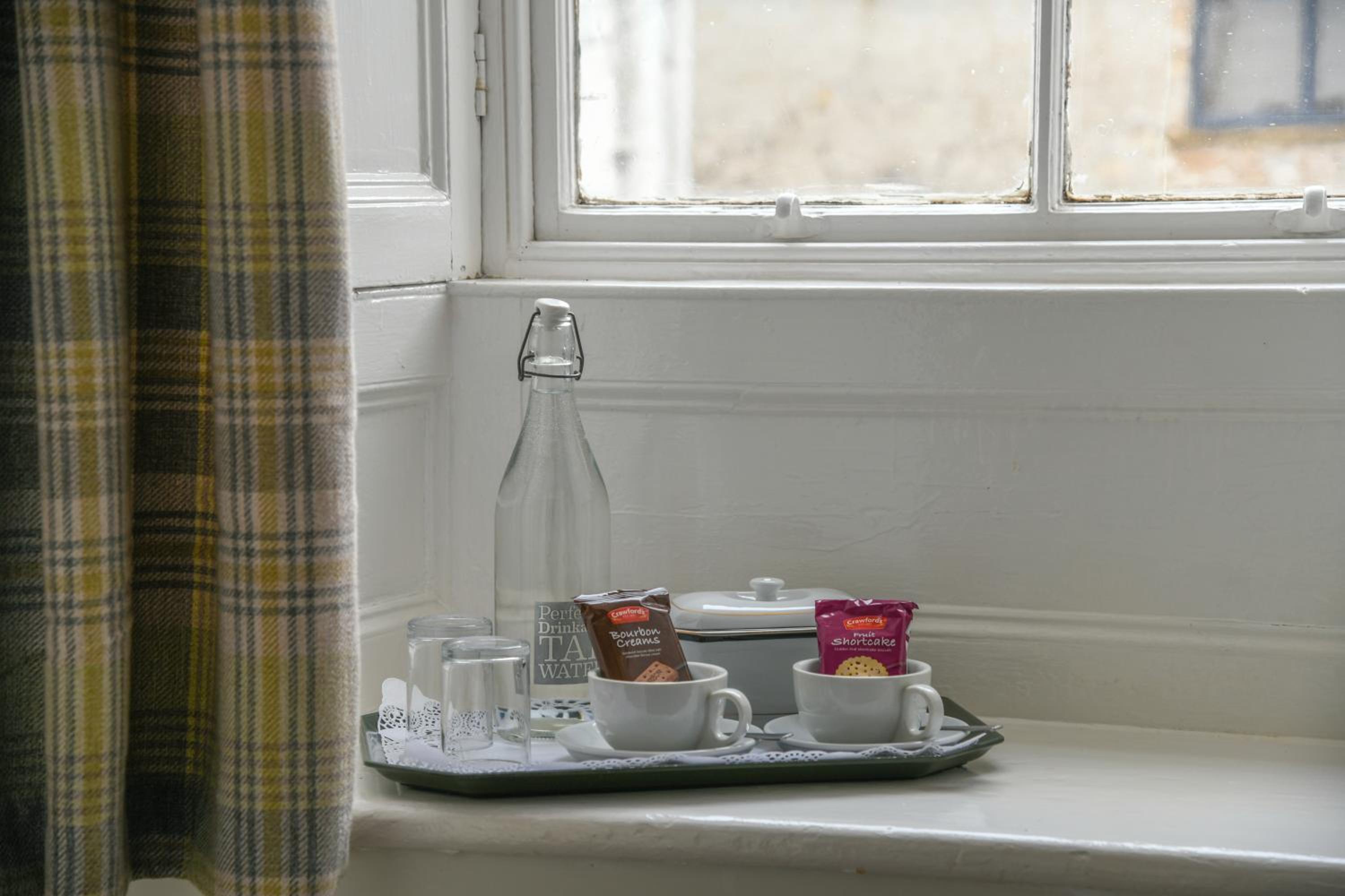Lowbyer Manor Country House