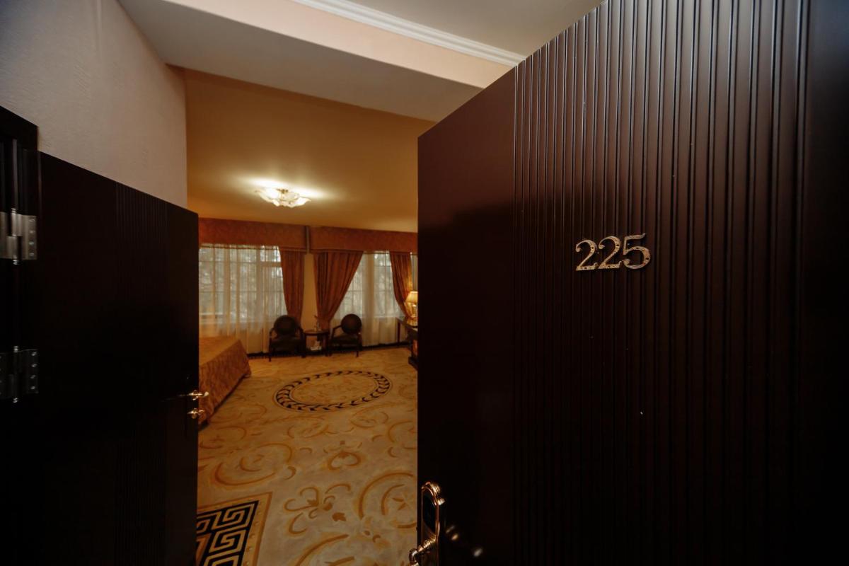 hotel reception