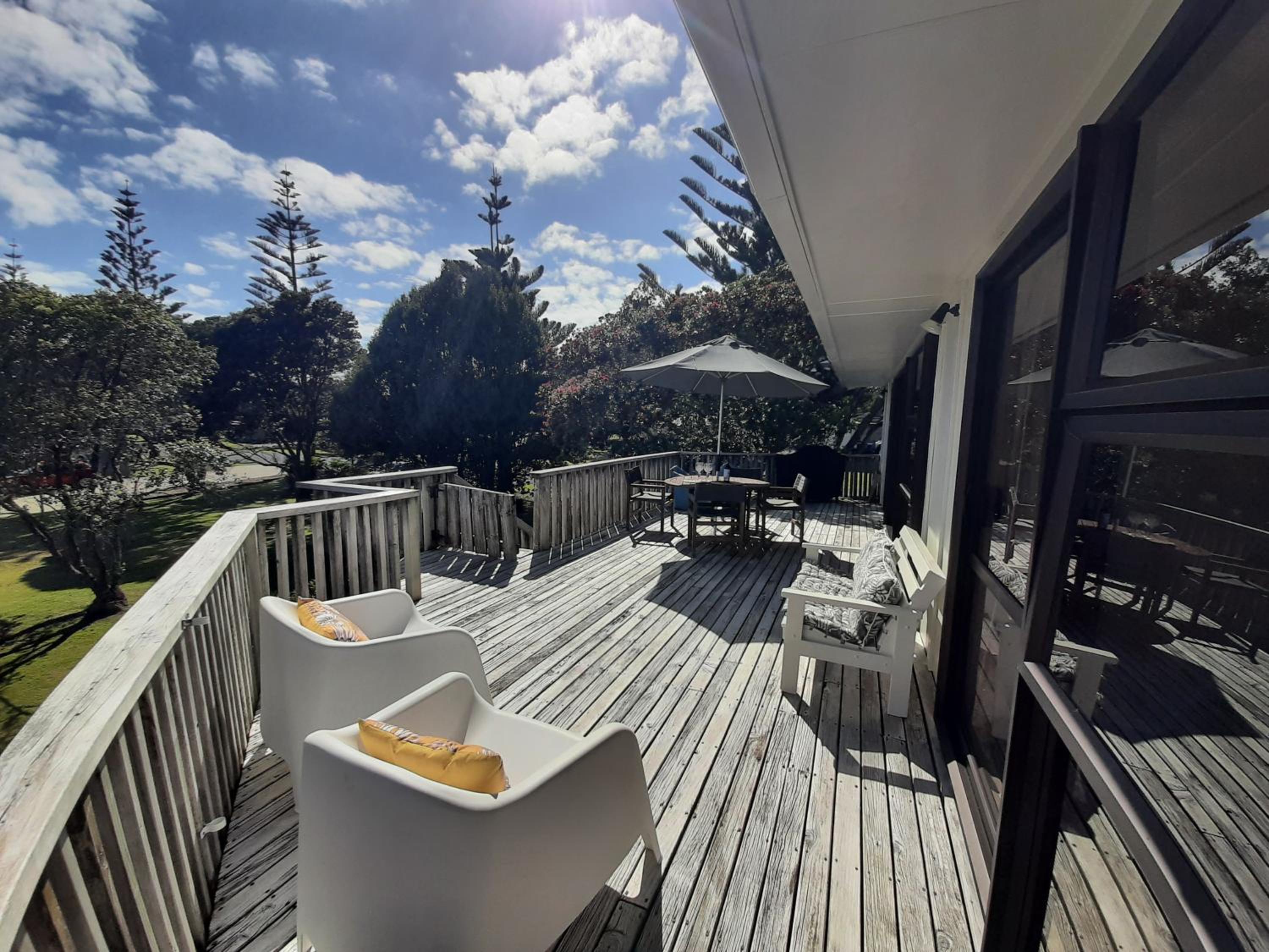 Opito Sea'scape - Opito Bay Holiday Home view 2