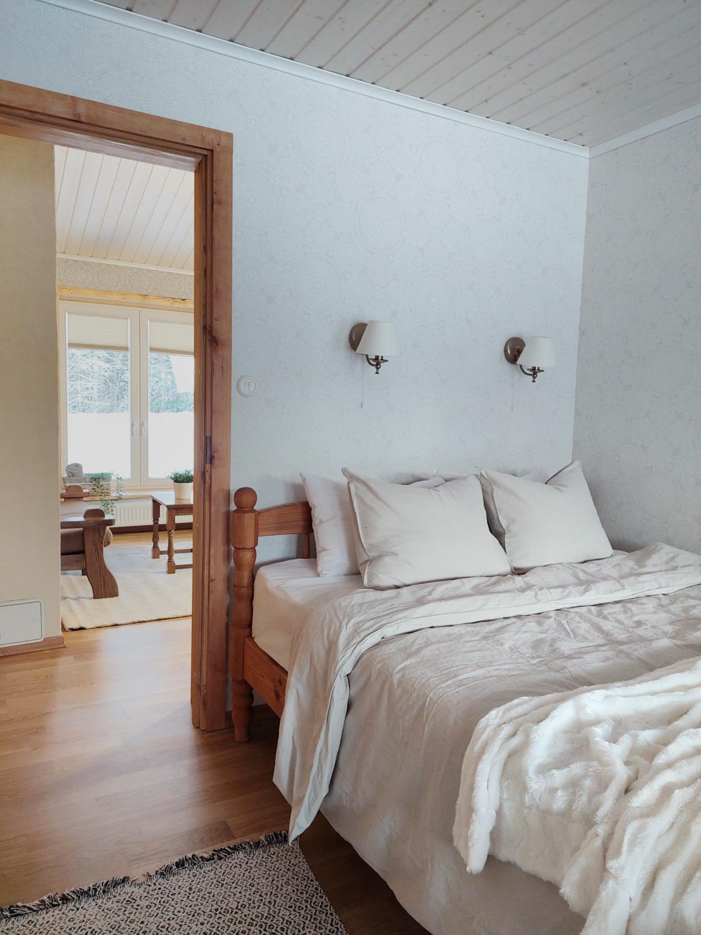 Authentic Estonian Wood Interior Apartment, Sunset Balcony Views, Lahemaa
