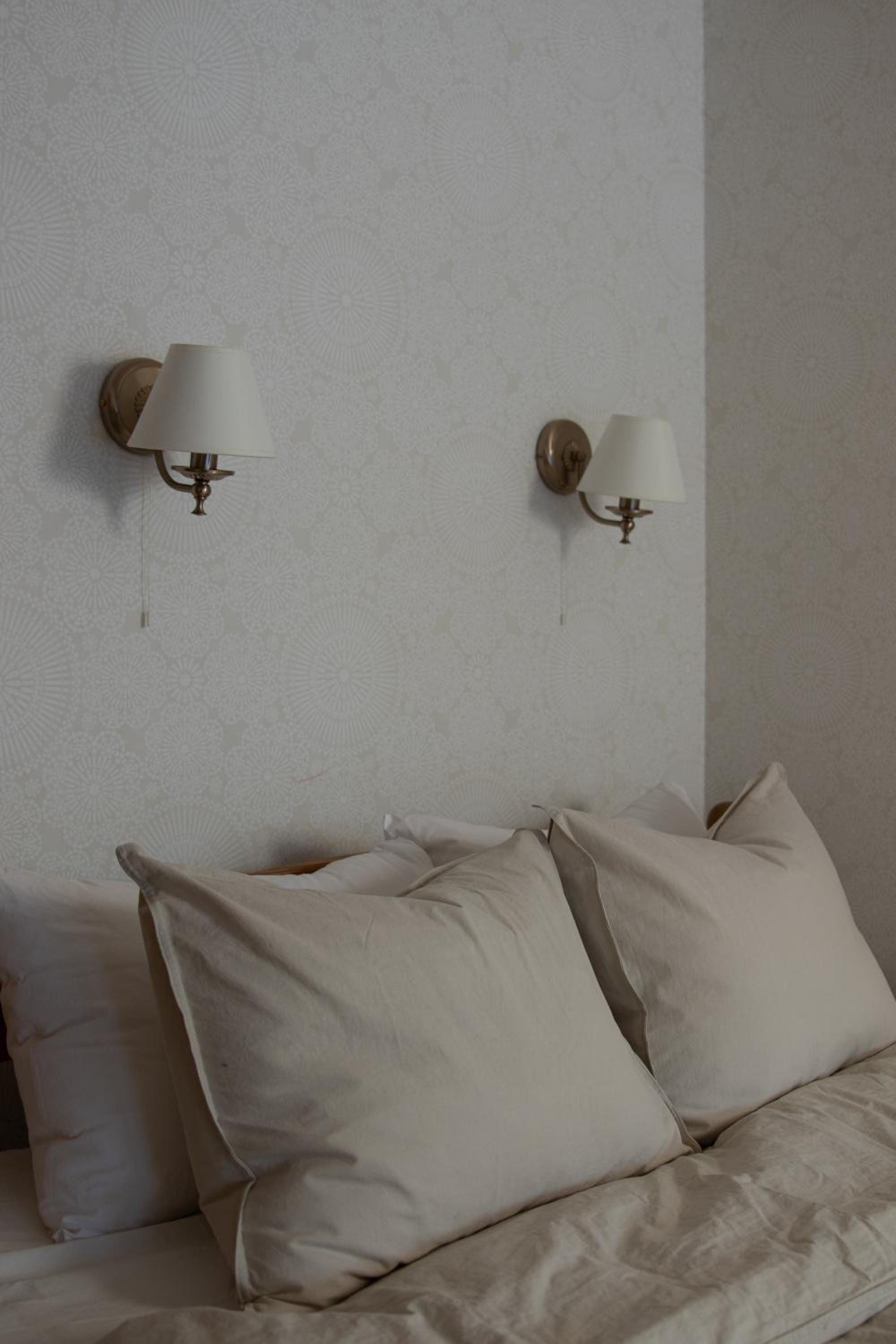 Authentic Estonian Wood Interior Apartment, Sunset Balcony Views, Lahemaa