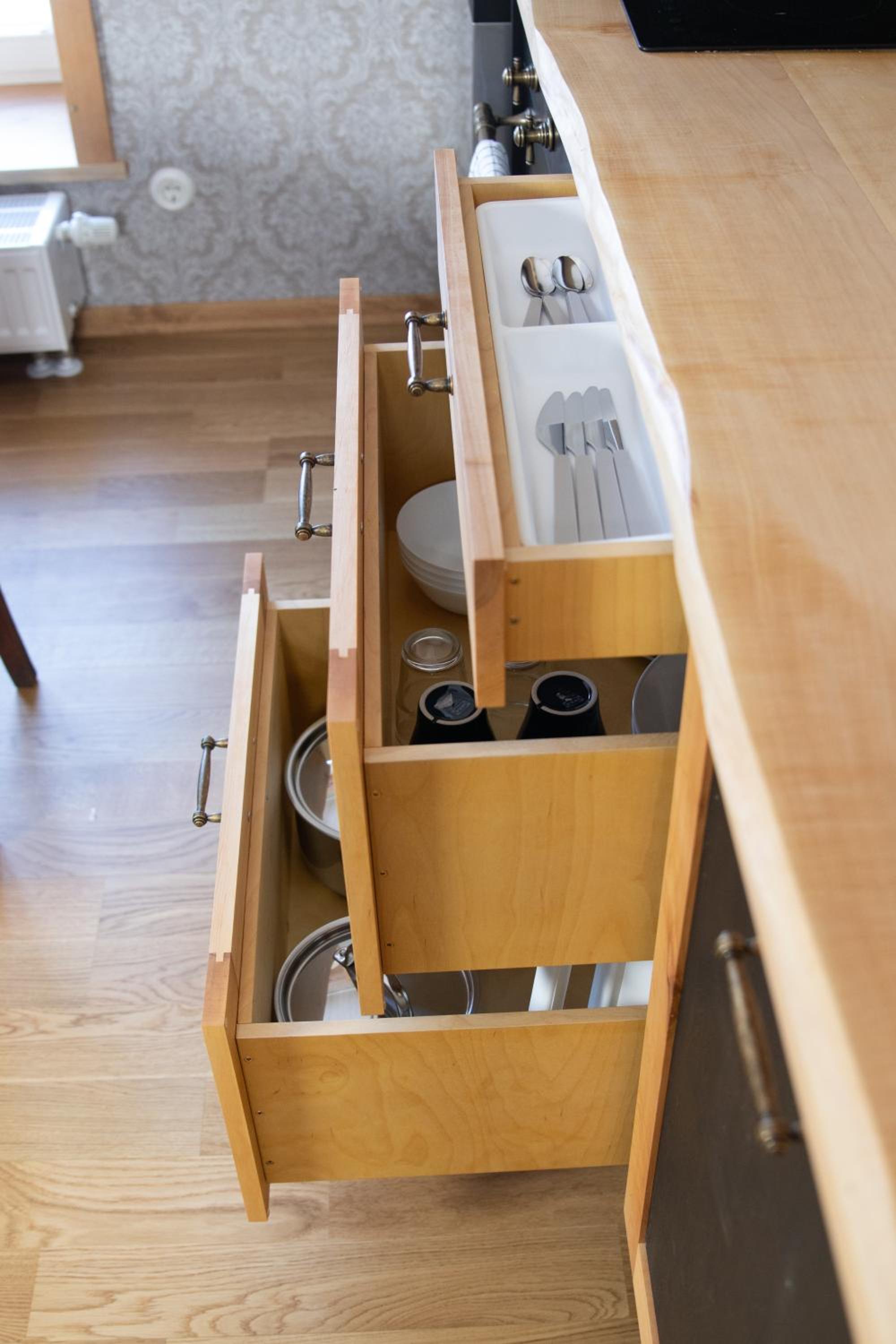 Authentic Estonian Wood Interior Apartment, Sunset Balcony Views, Lahemaa
